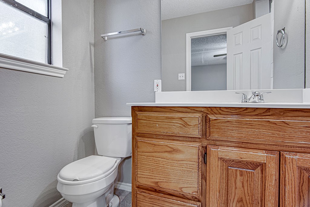 1033 Oak Valley Road