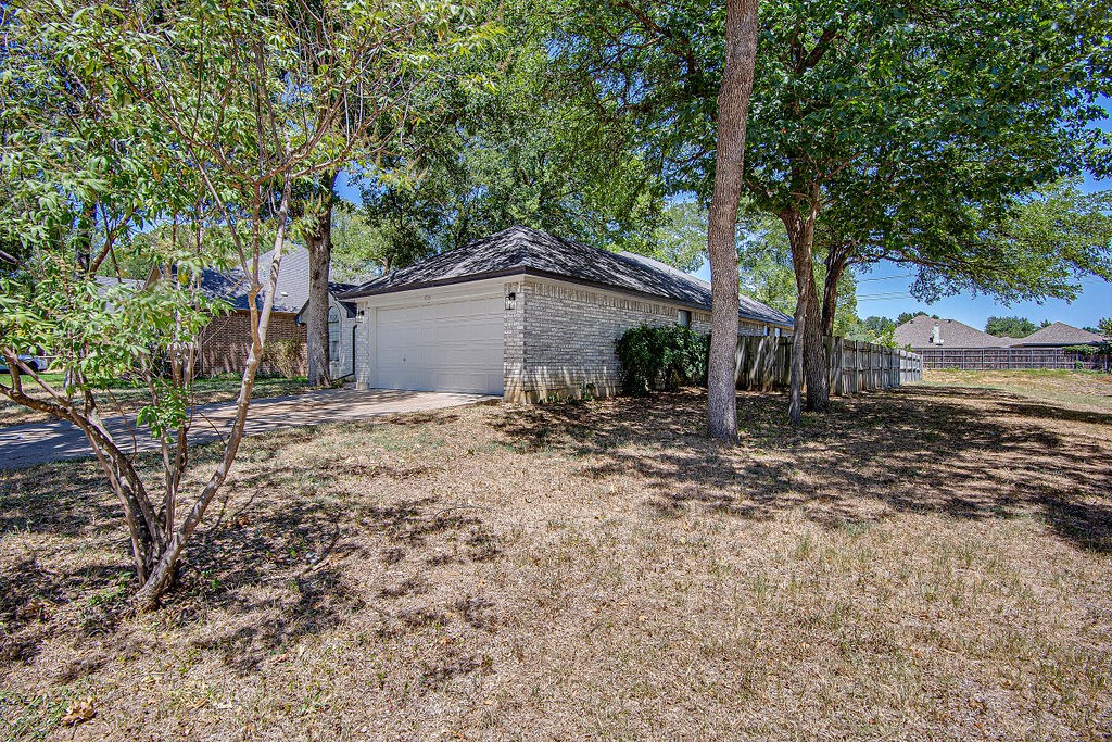 1033 Oak Valley Road