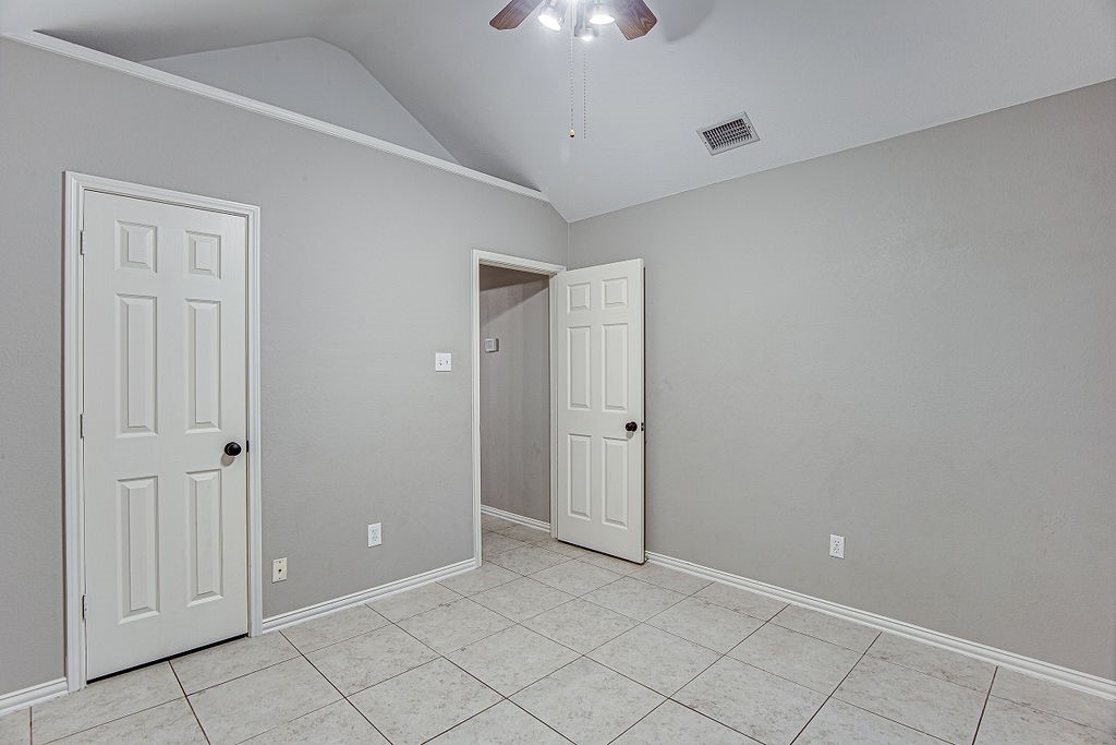 1033 Oak Valley Road