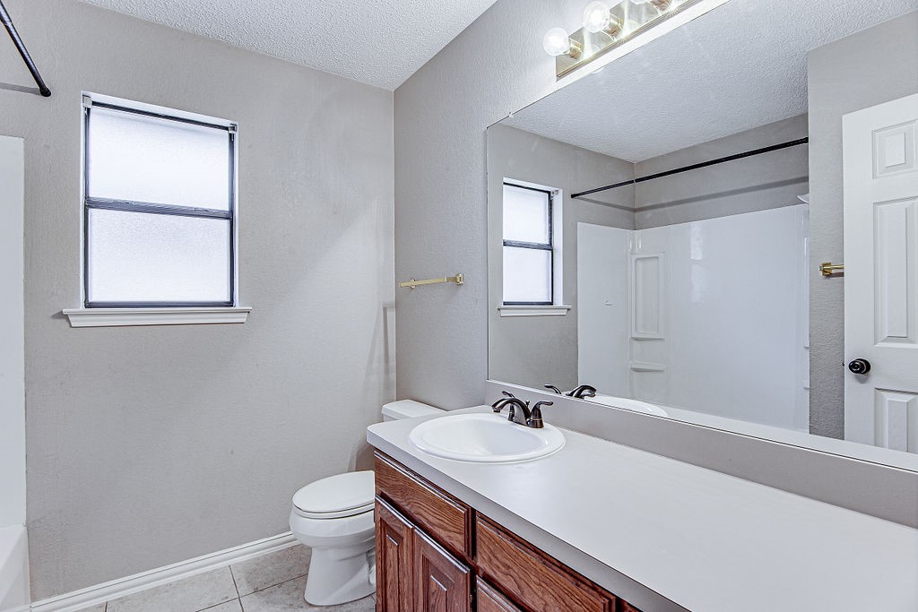 1033 Oak Valley Road