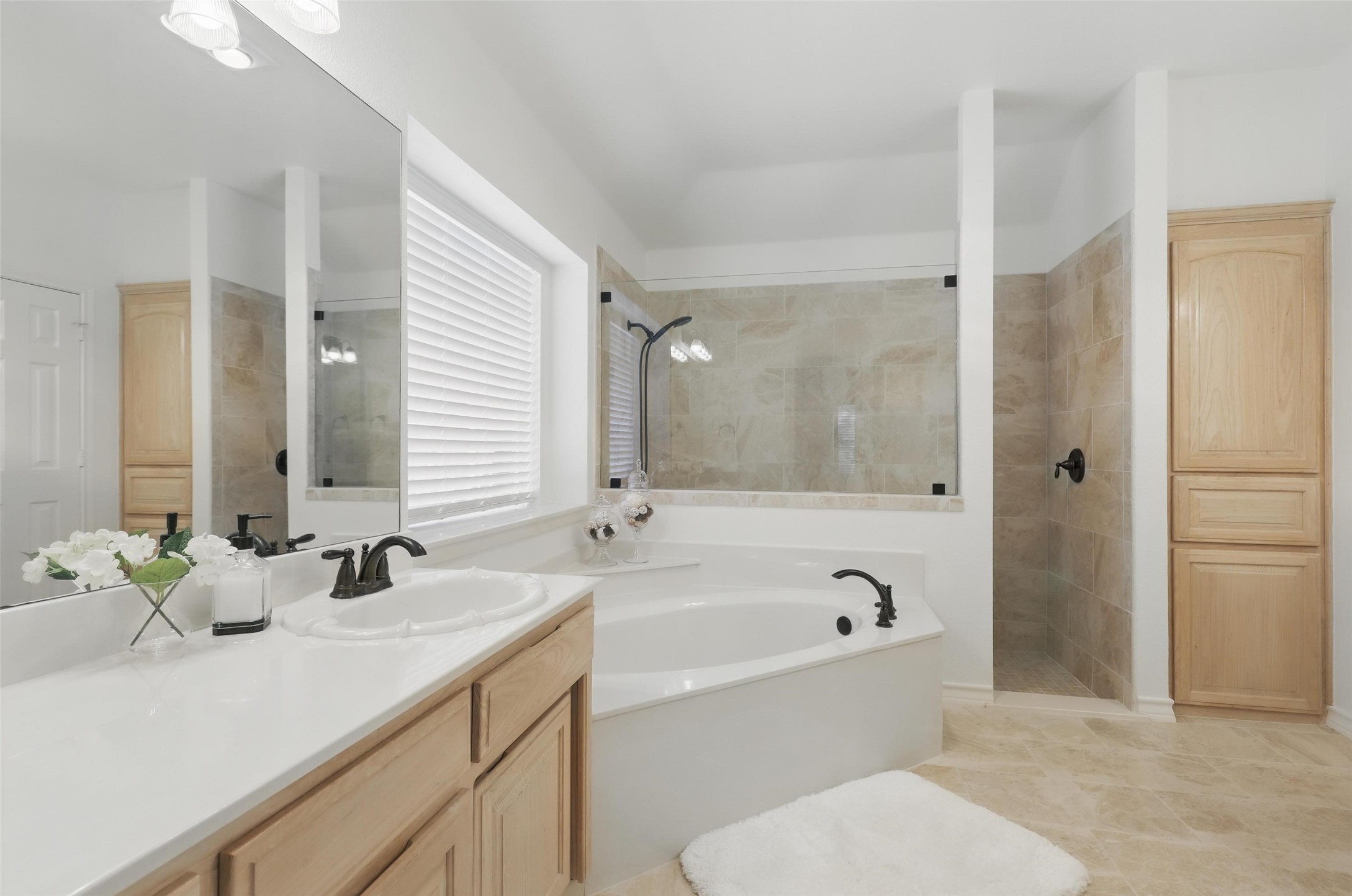 1113 Blue Gill Lane