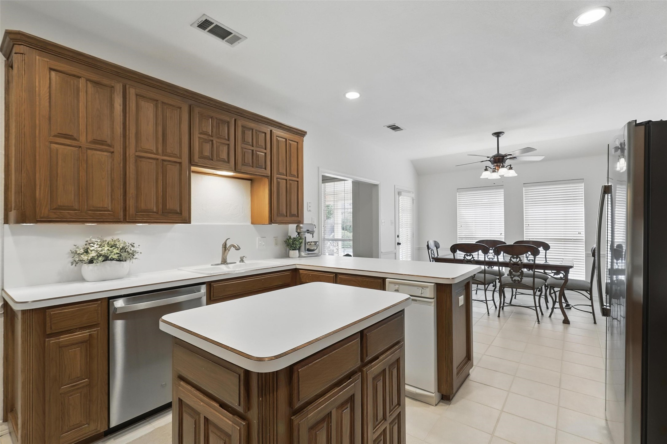 1113 Blue Gill Lane