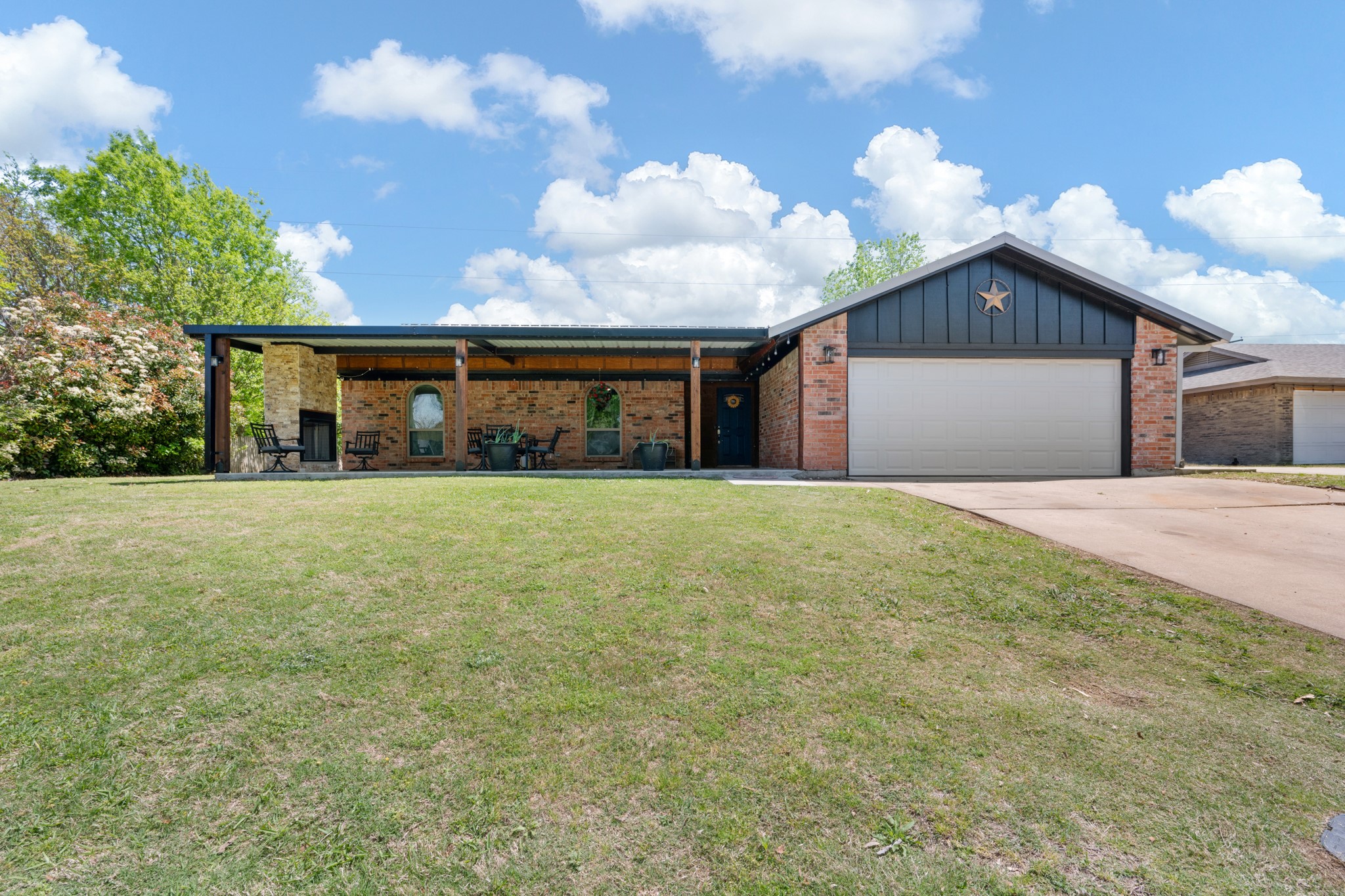 811 Ridgeway Road