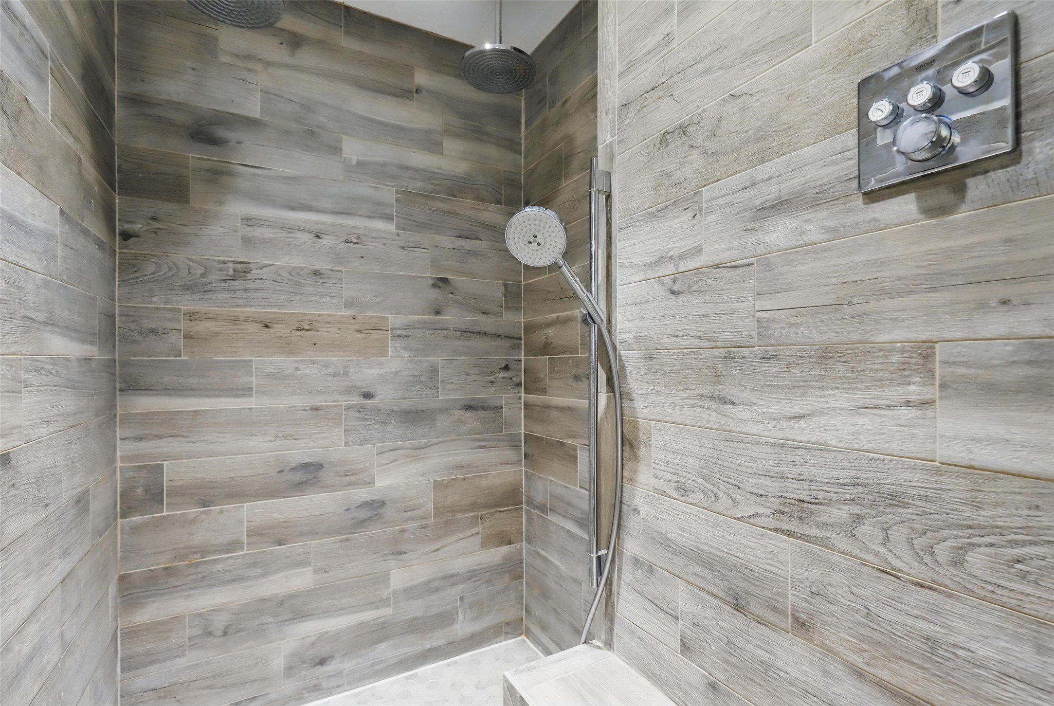 4009 Seminole Trail