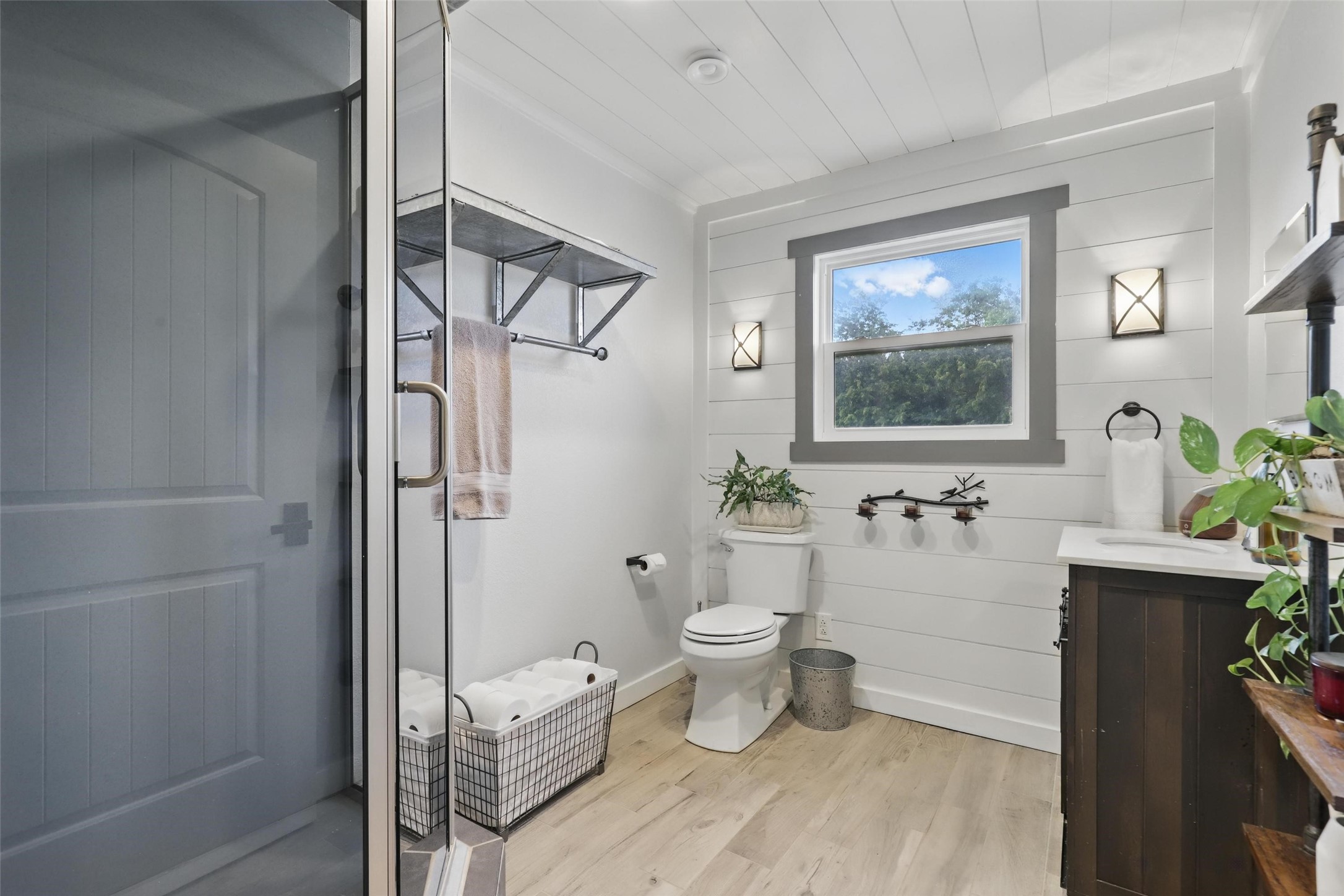 4009 Seminole Trail