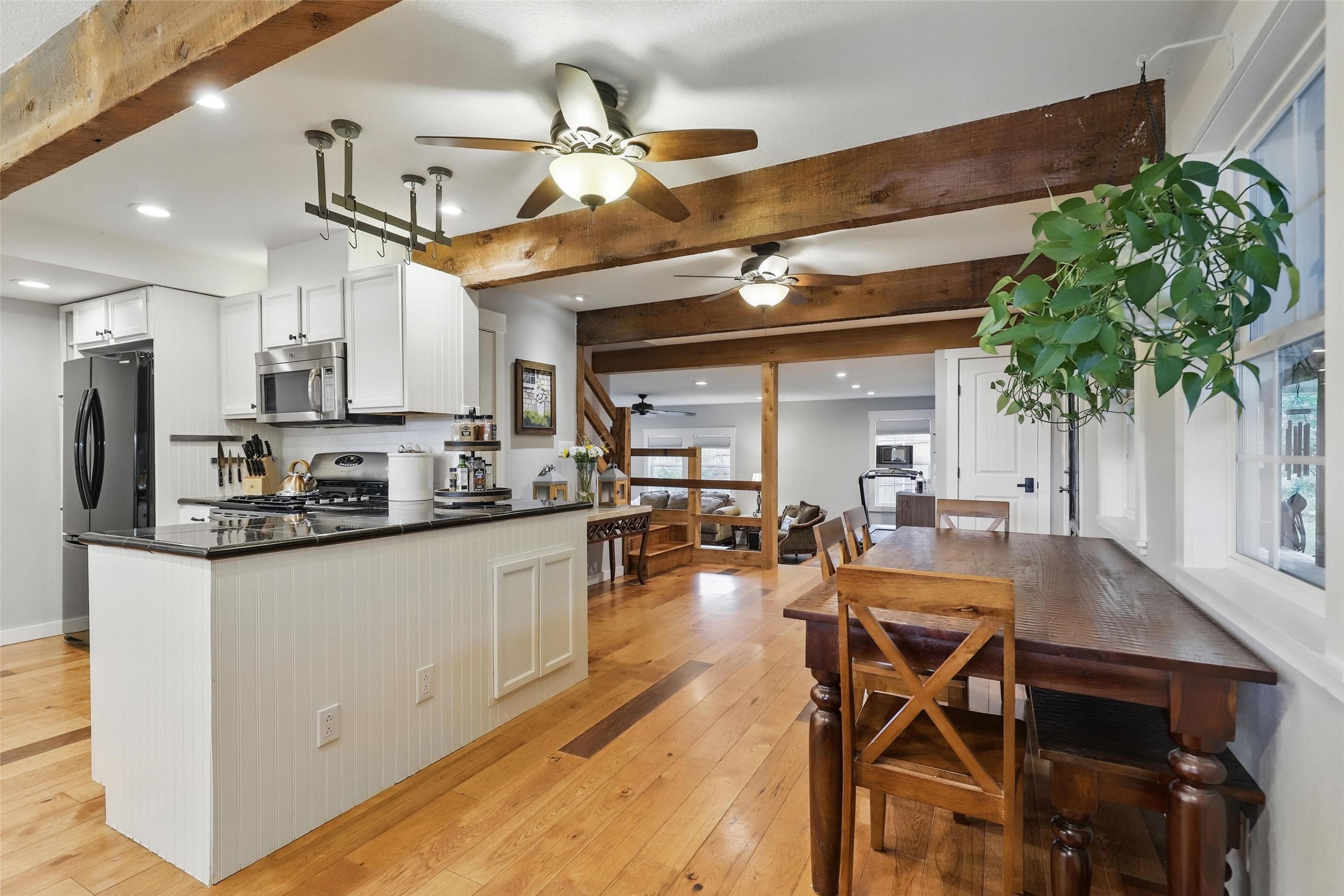4009 Seminole Trail