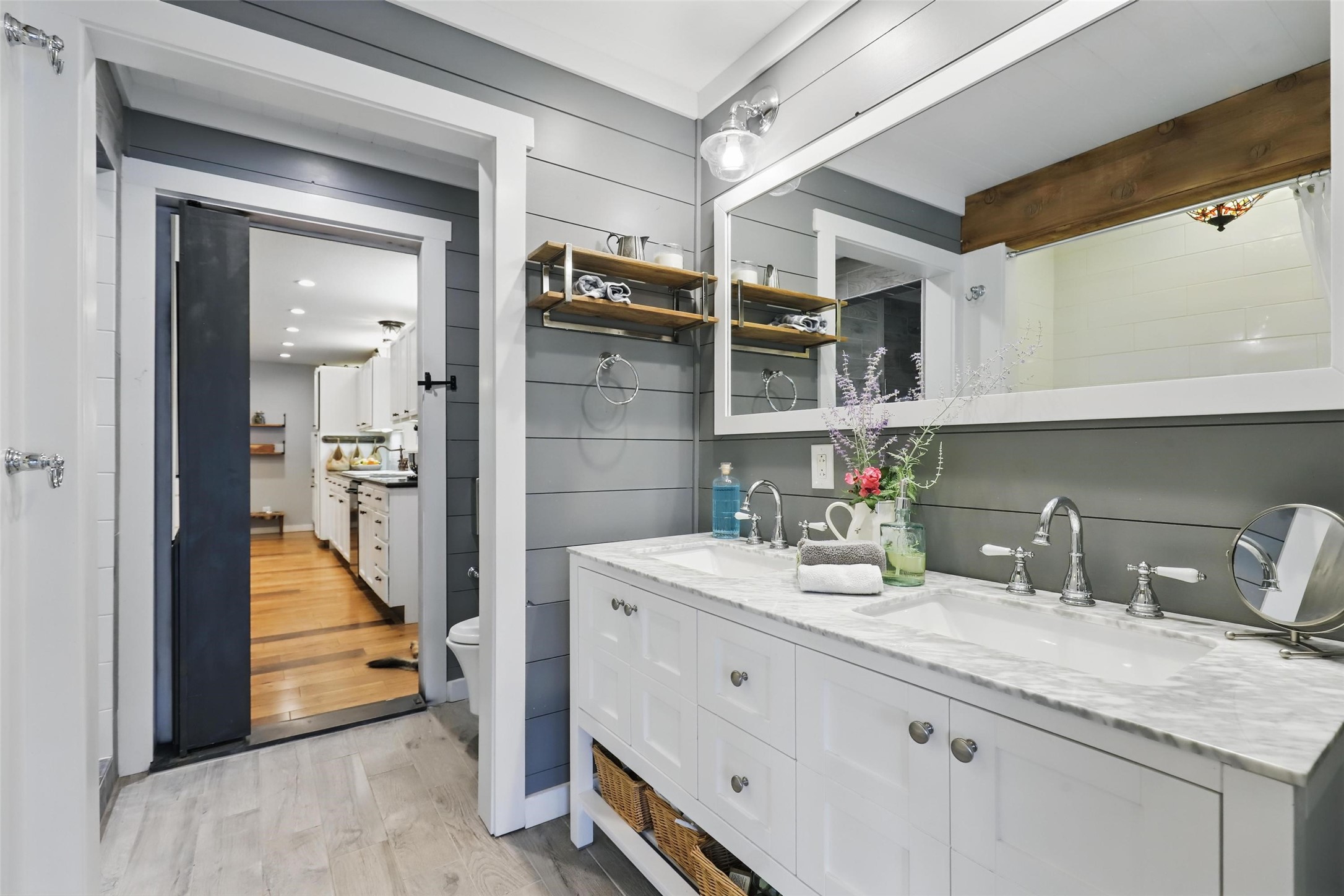 4009 Seminole Trail