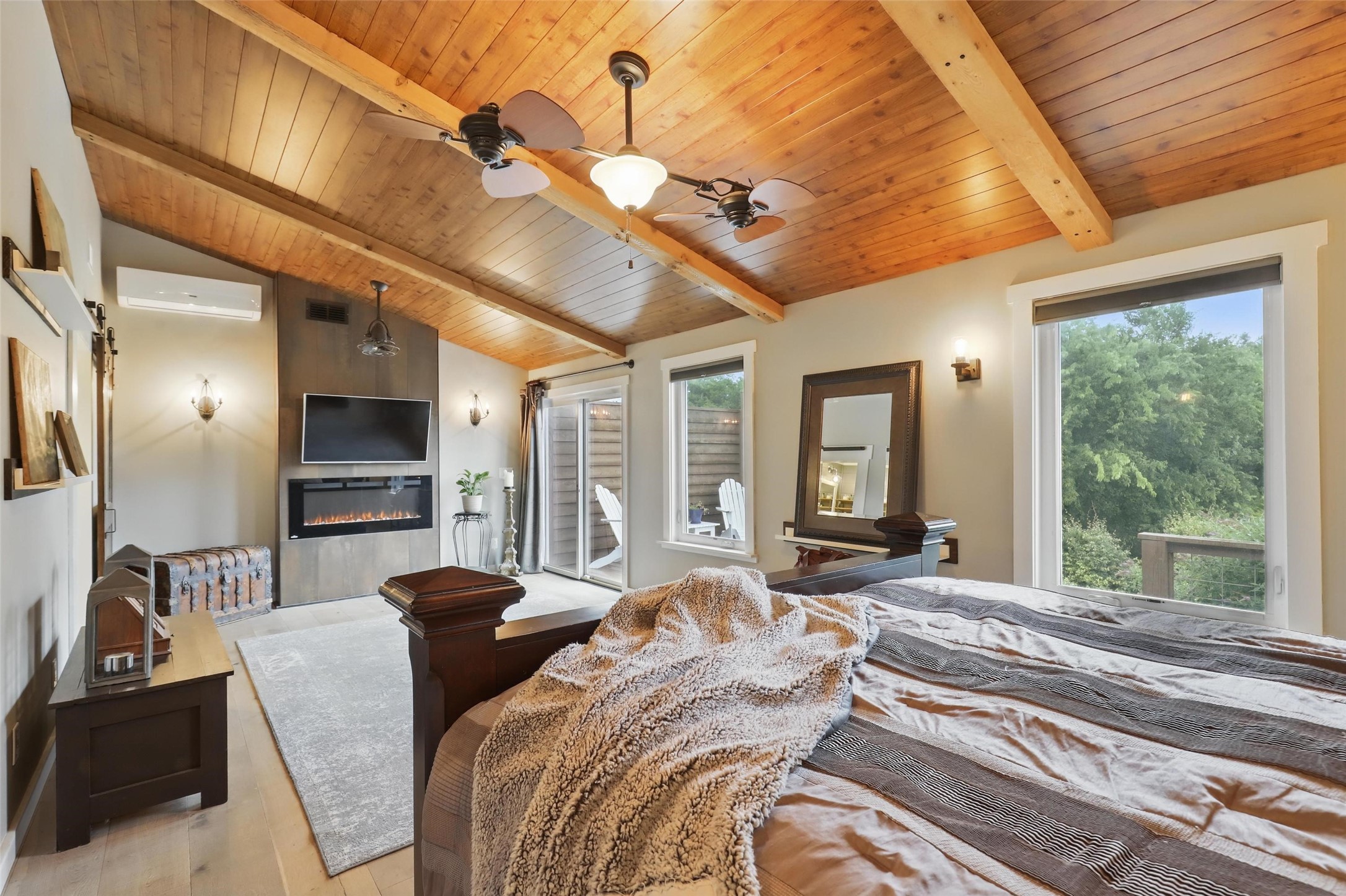 4009 Seminole Trail