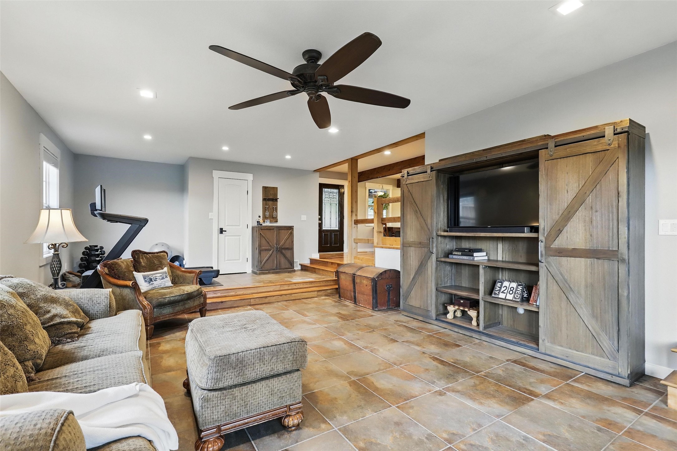 4009 Seminole Trail
