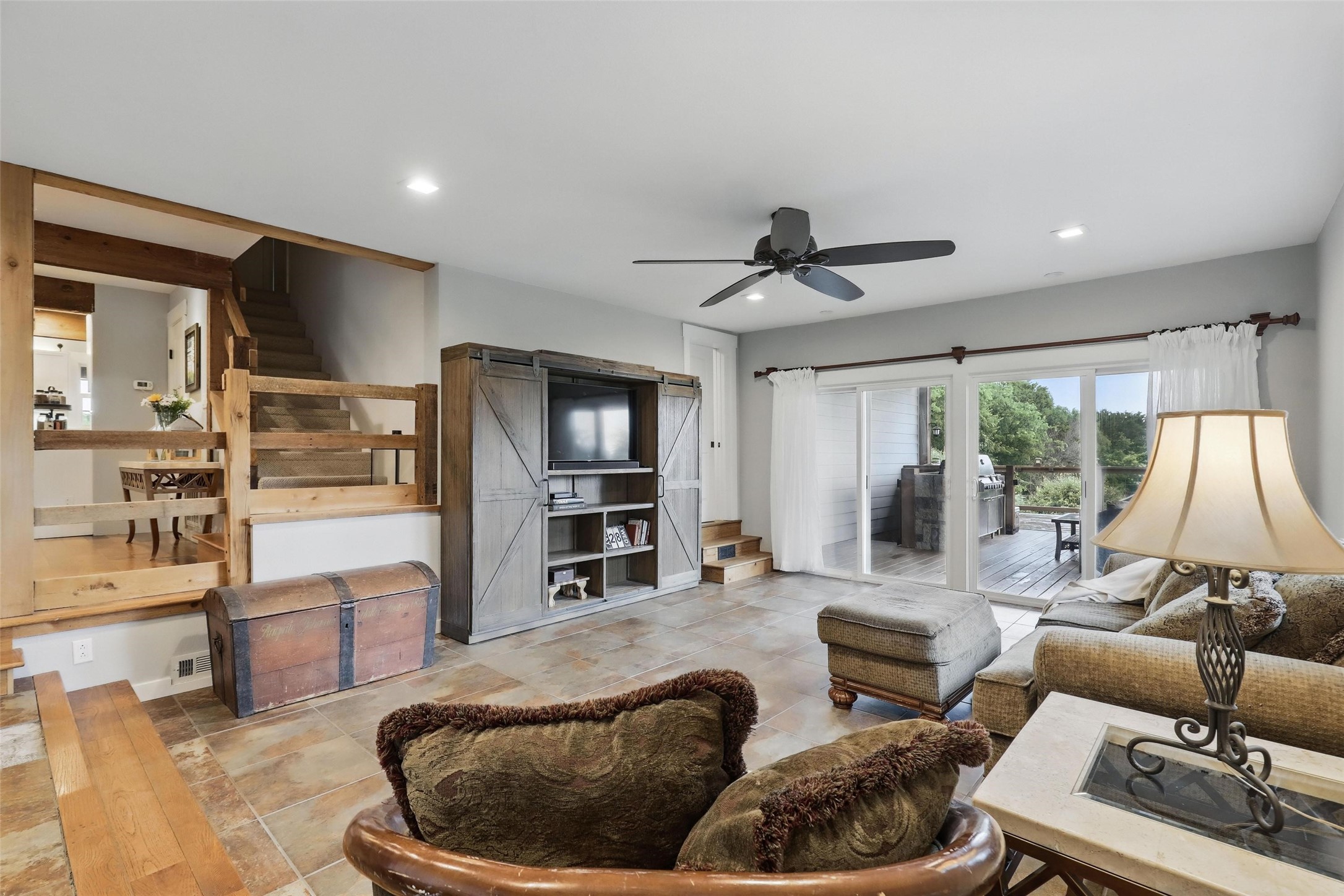 4009 Seminole Trail