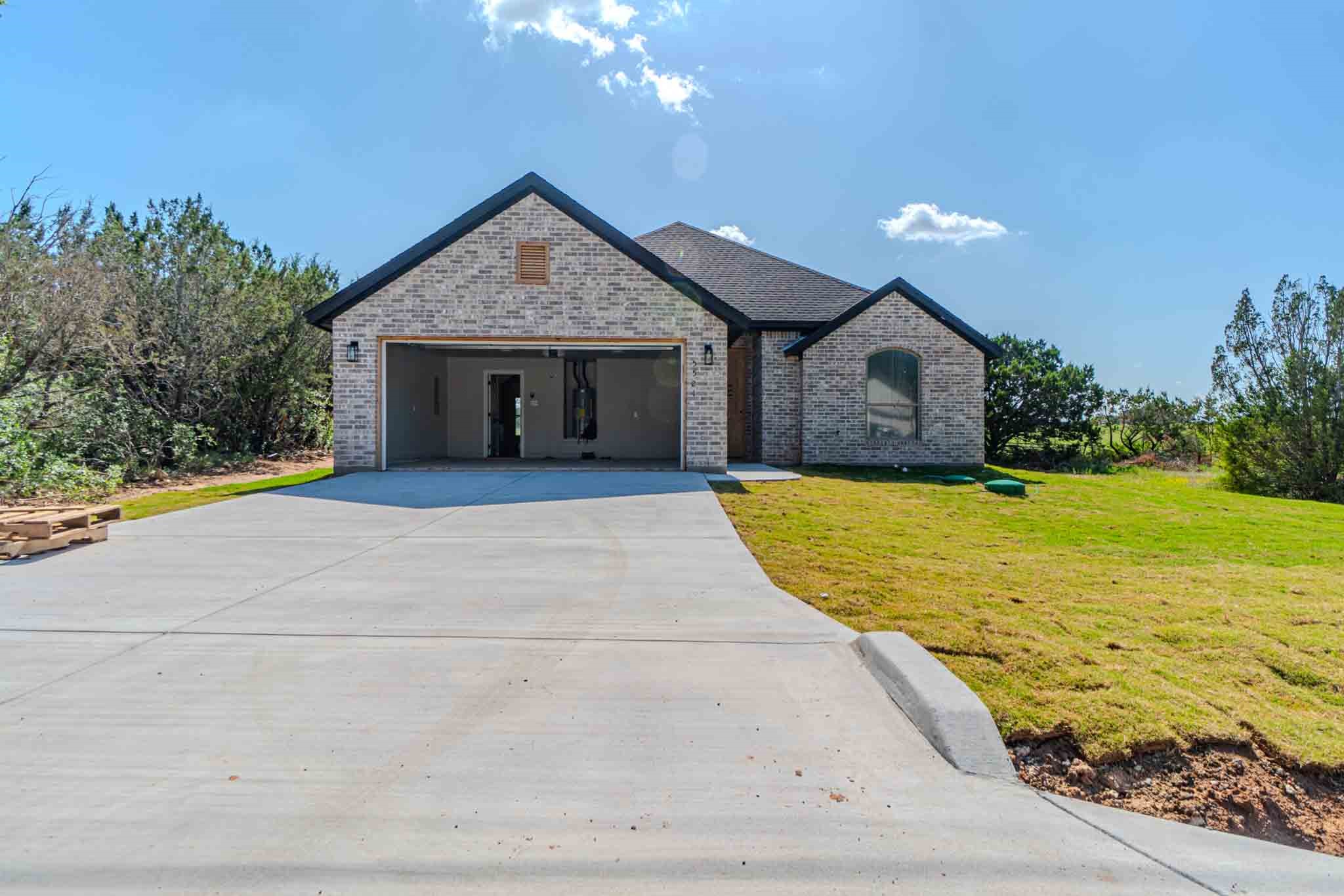5521 Stonegate Circle