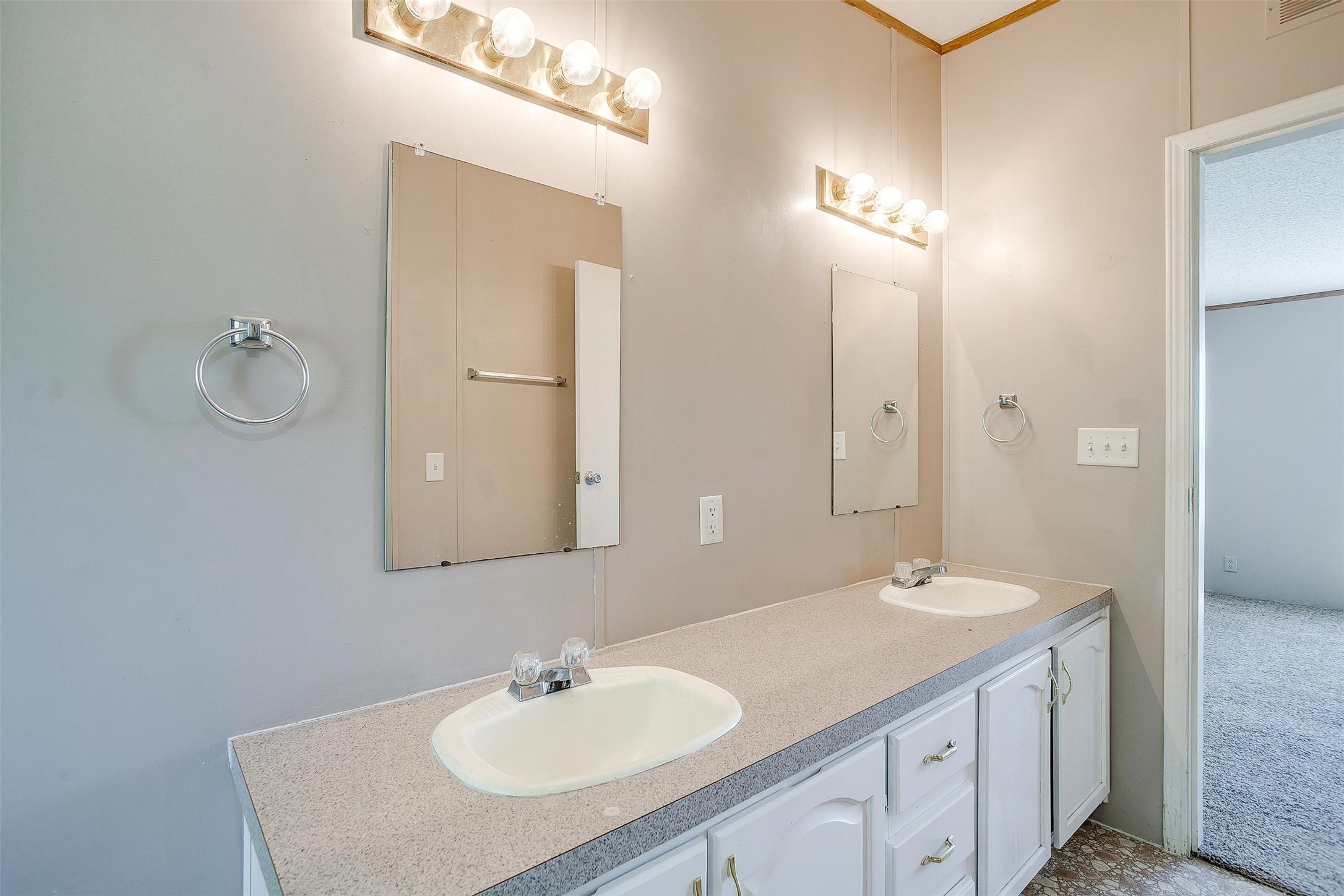 143 Carter Hills Lane