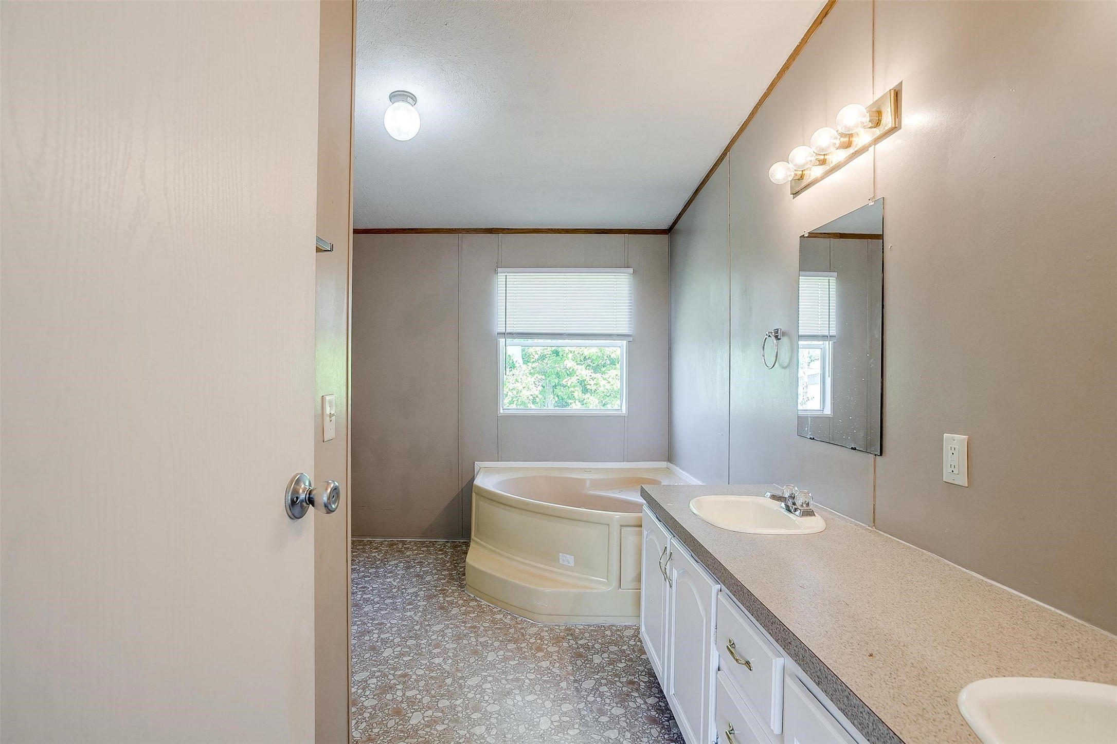 143 Carter Hills Lane