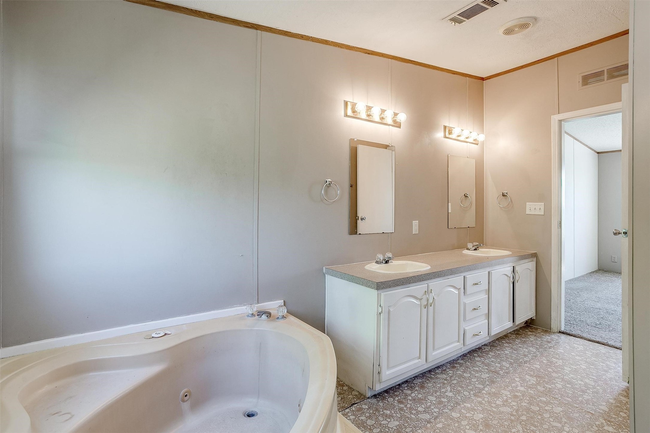 143 Carter Hills Lane