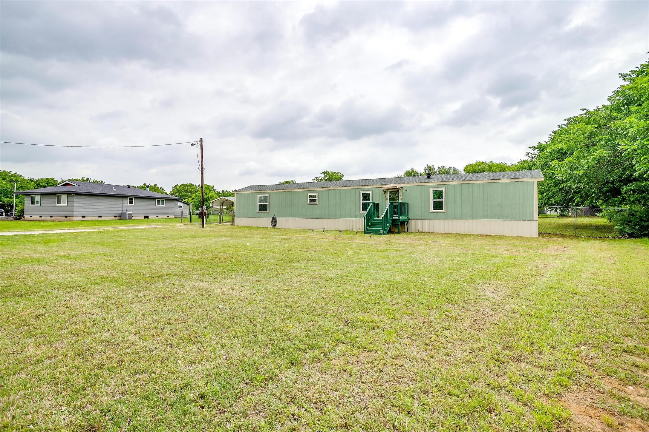 1833 Lariat Lane