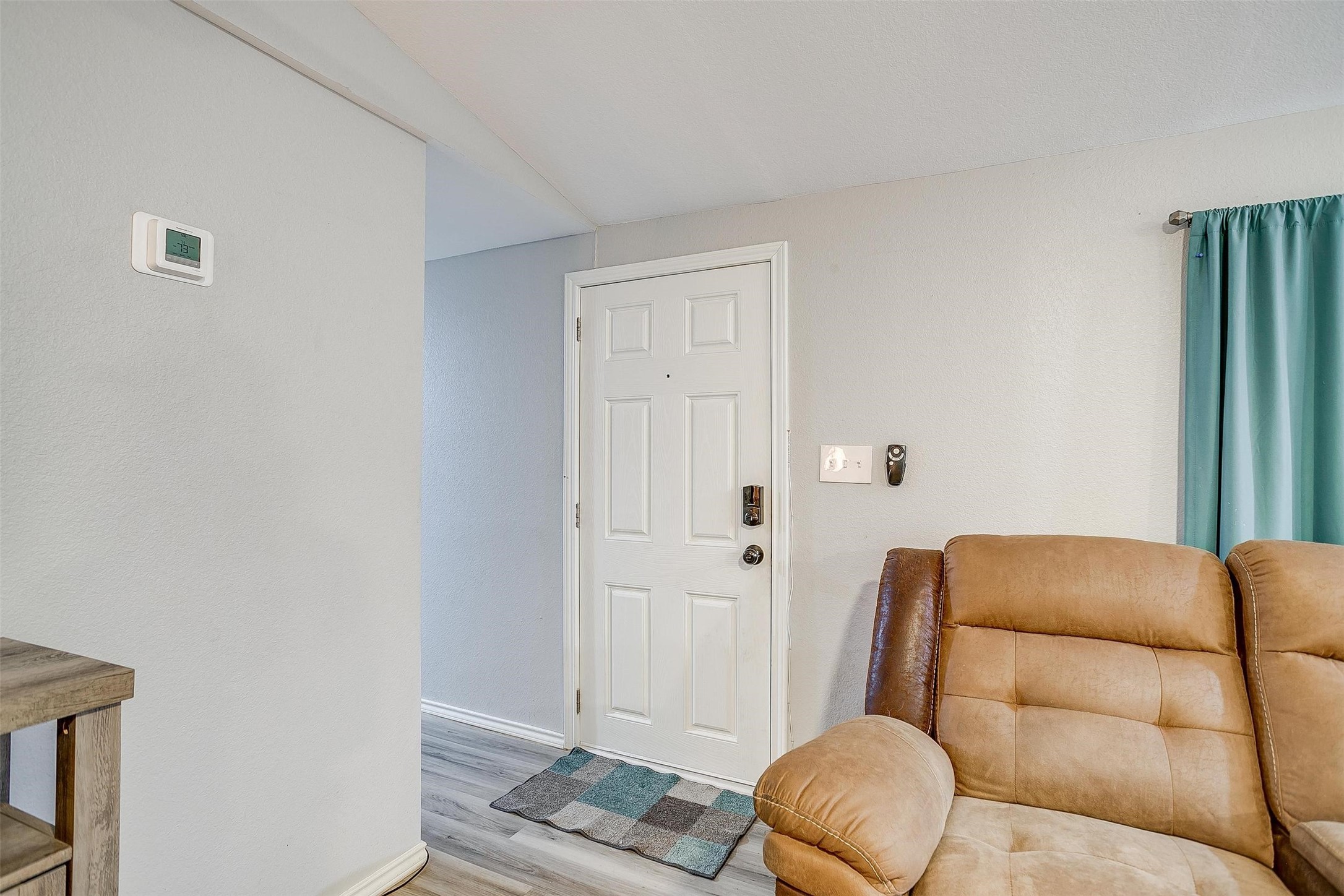 1833 Lariat Lane