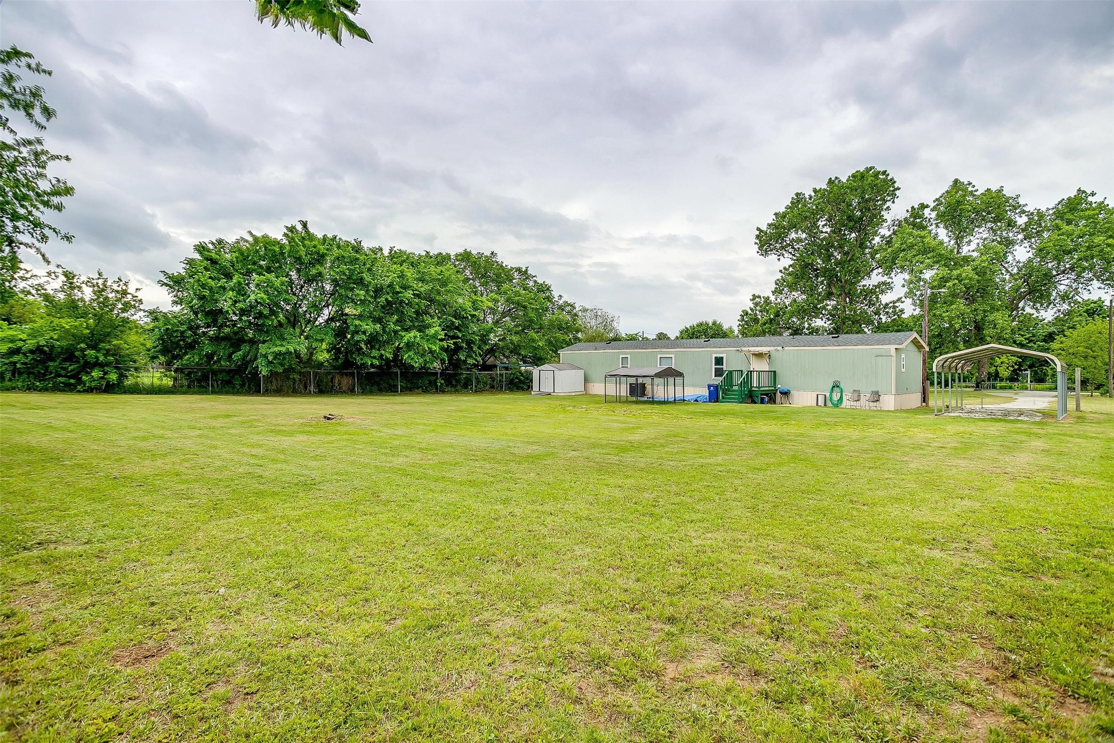 1833 Lariat Lane