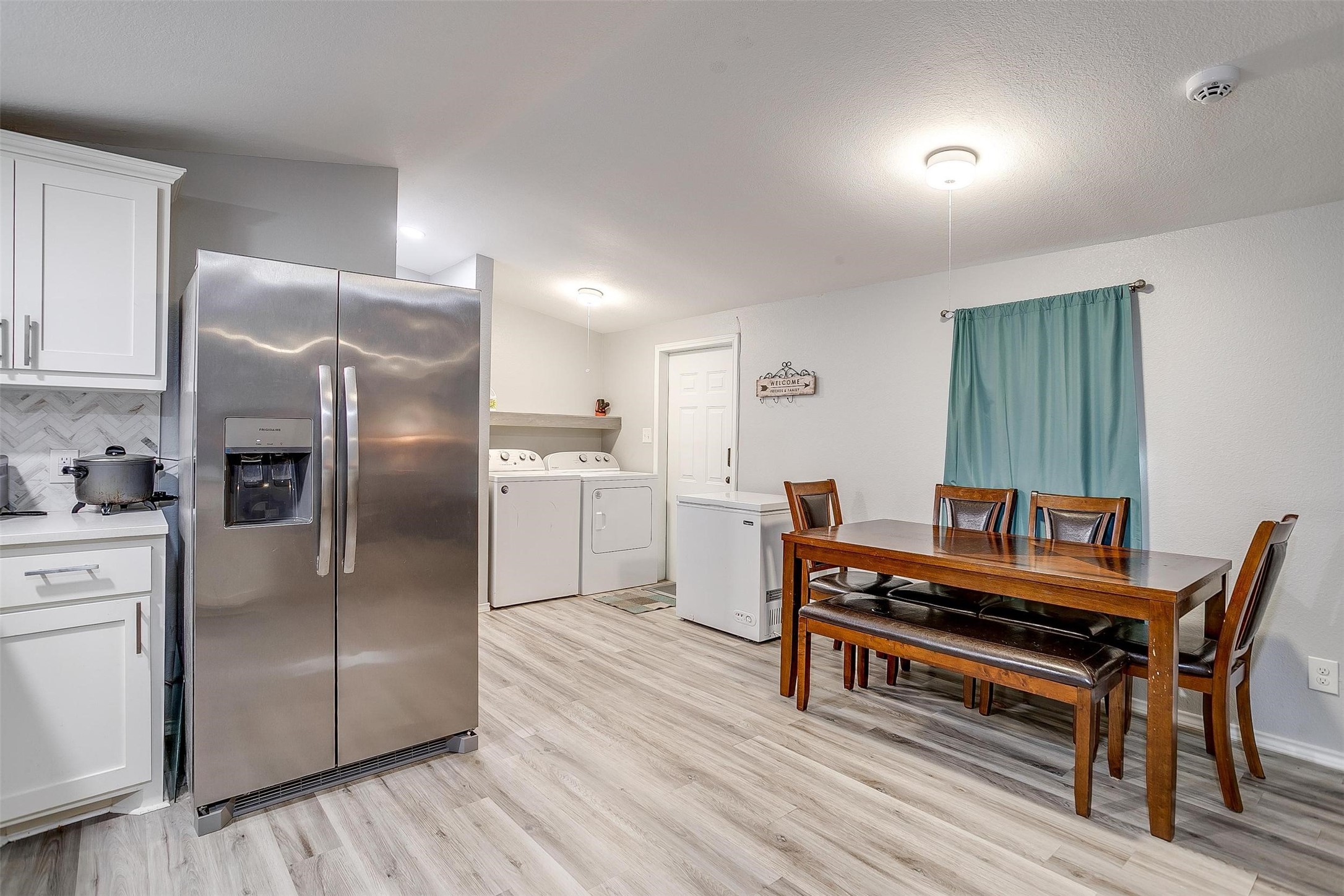 1833 Lariat Lane