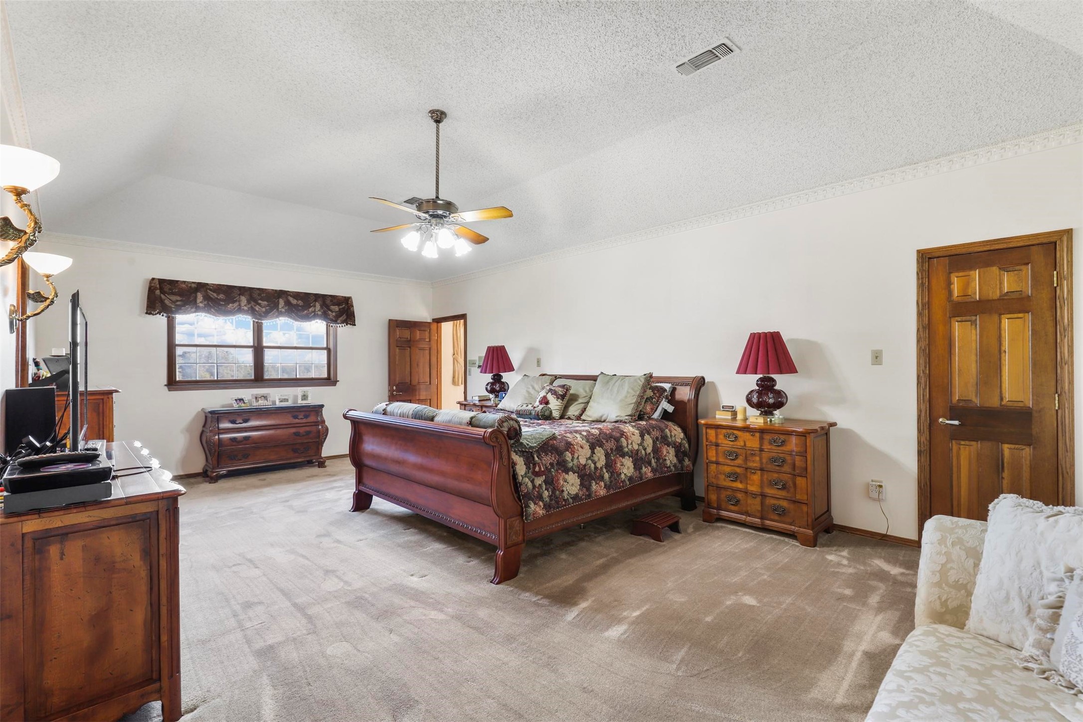 3705 Northcrest Drive