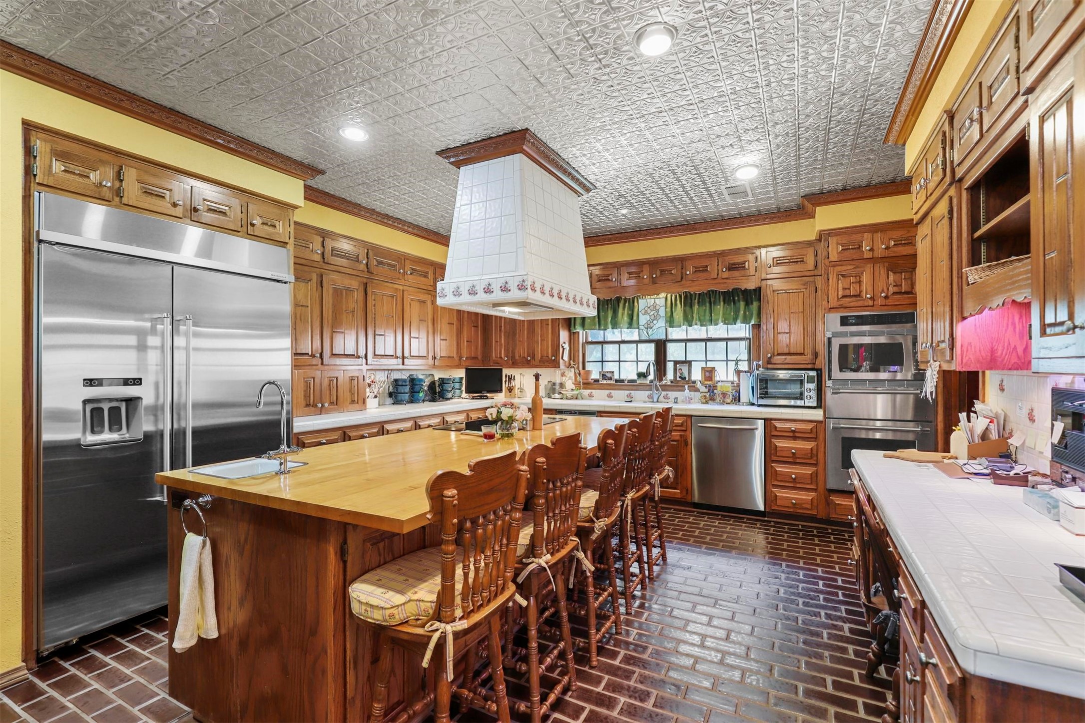3705 Northcrest Drive