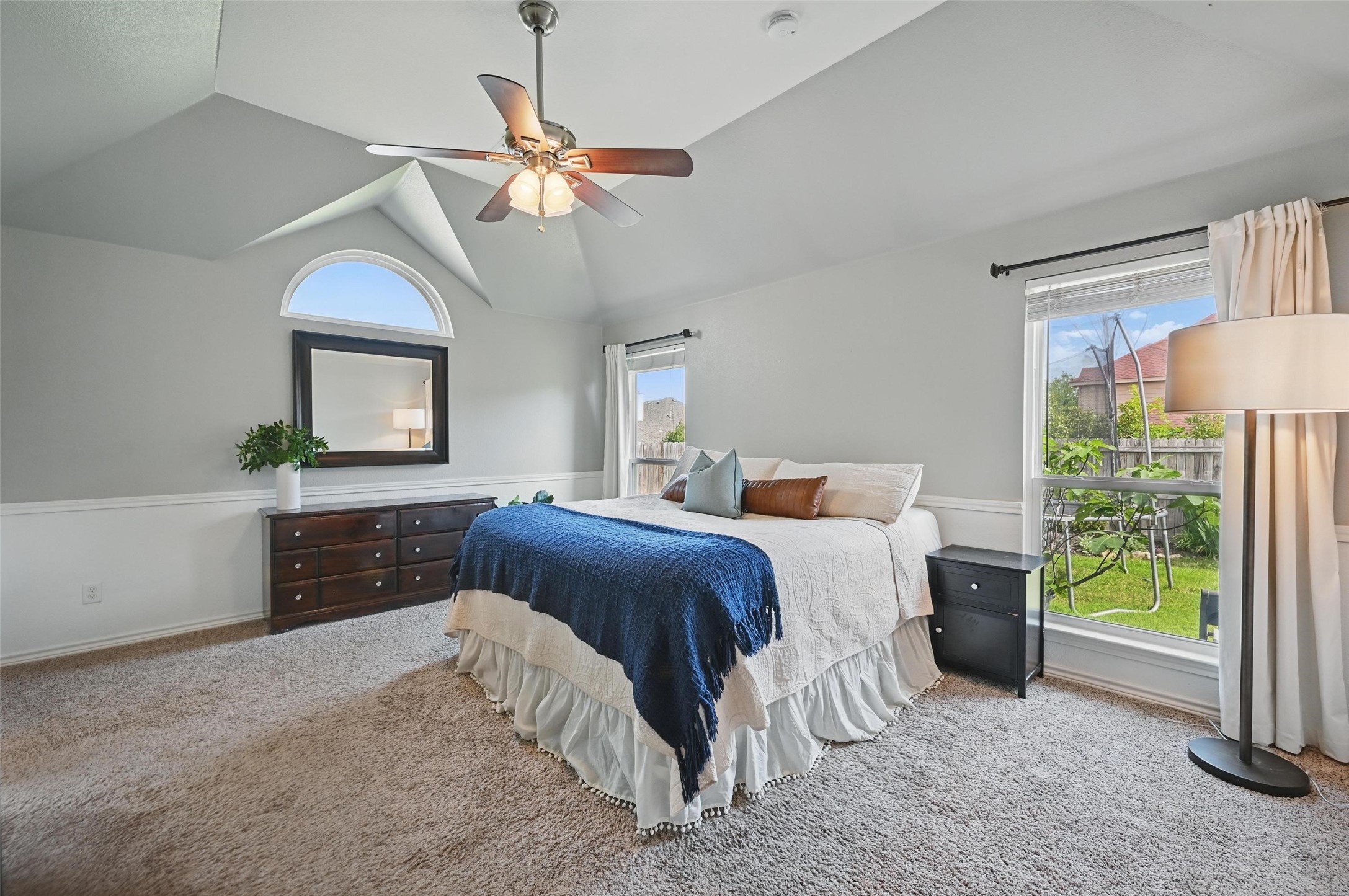 5332 Rolling Meadows Drive