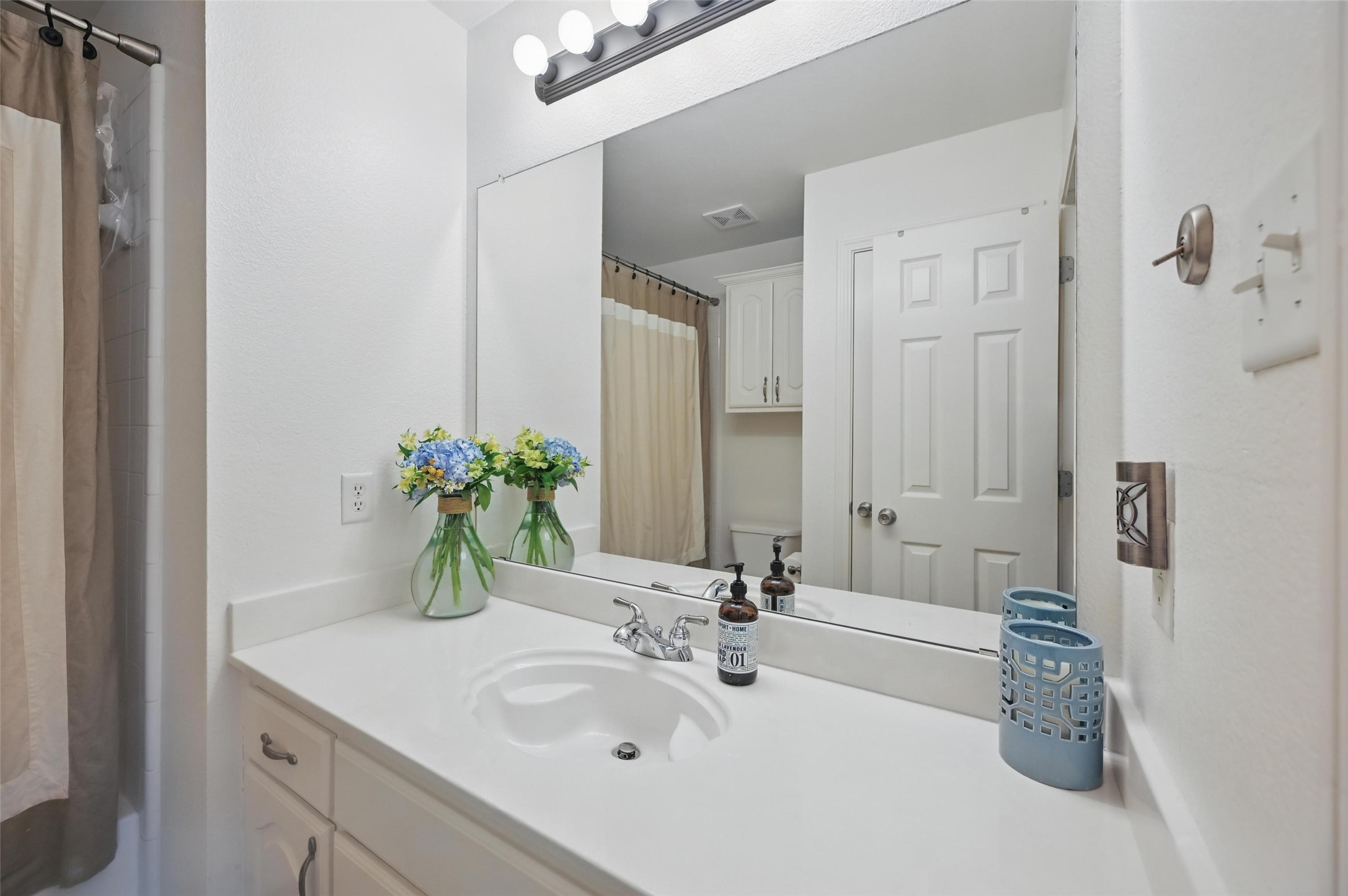 5332 Rolling Meadows Drive