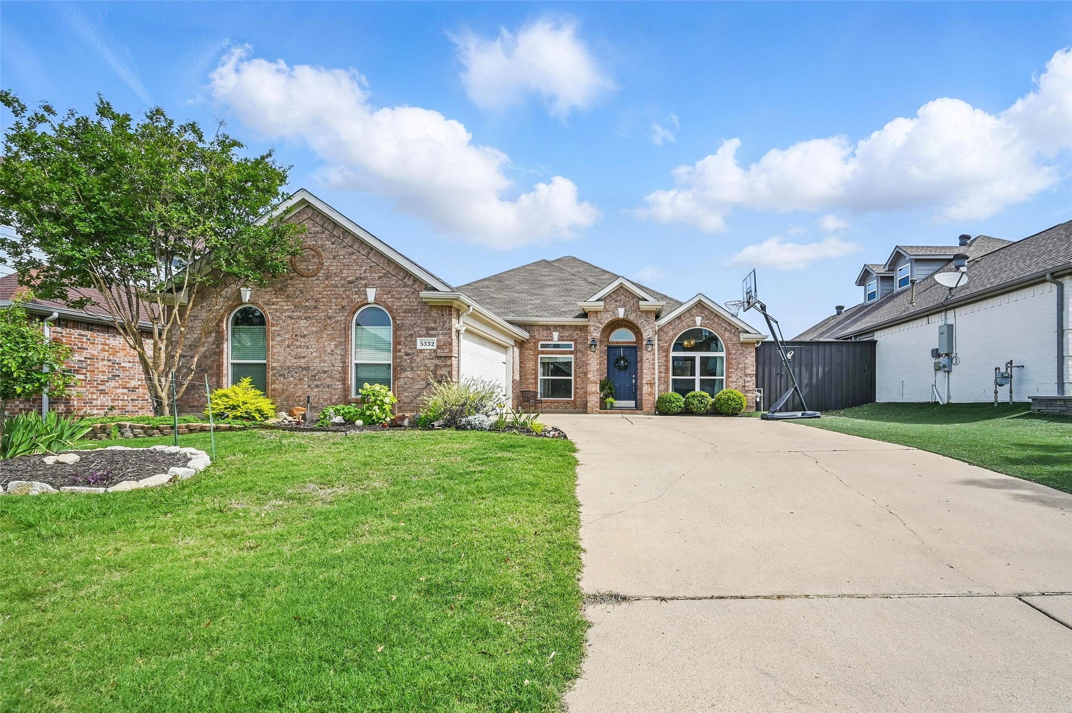 5332 Rolling Meadows Drive