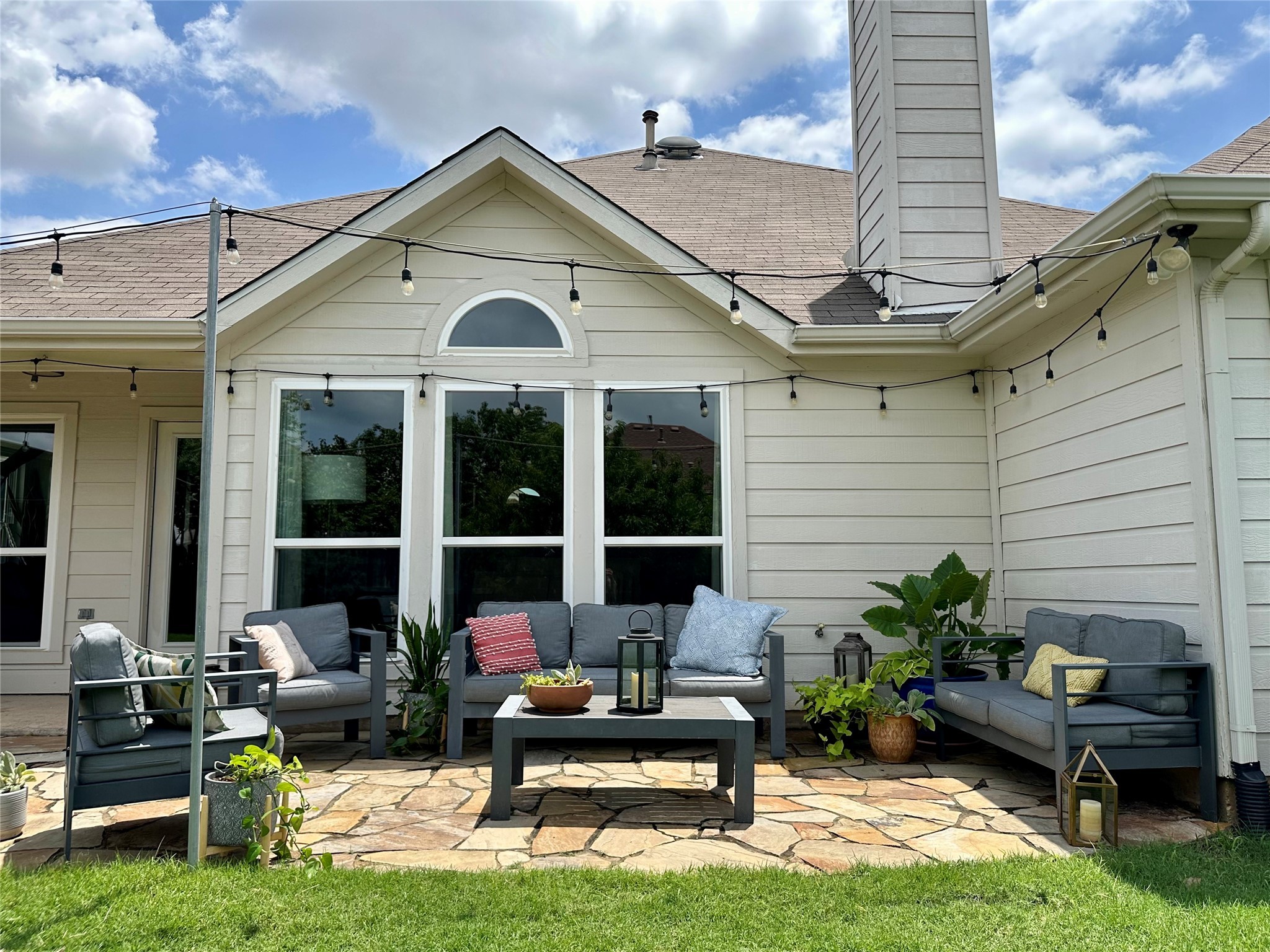 5332 Rolling Meadows Drive