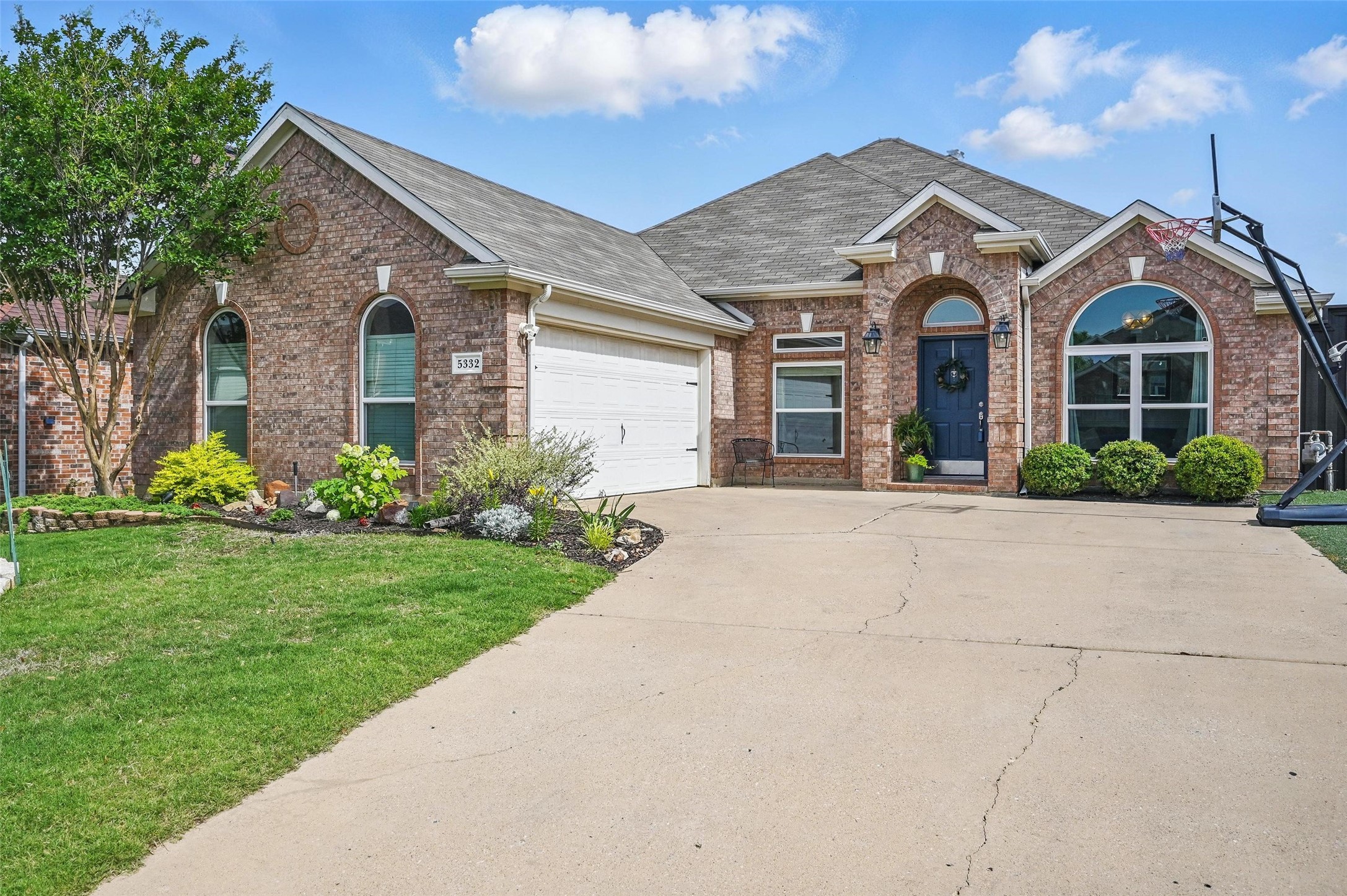 5332 Rolling Meadows Drive