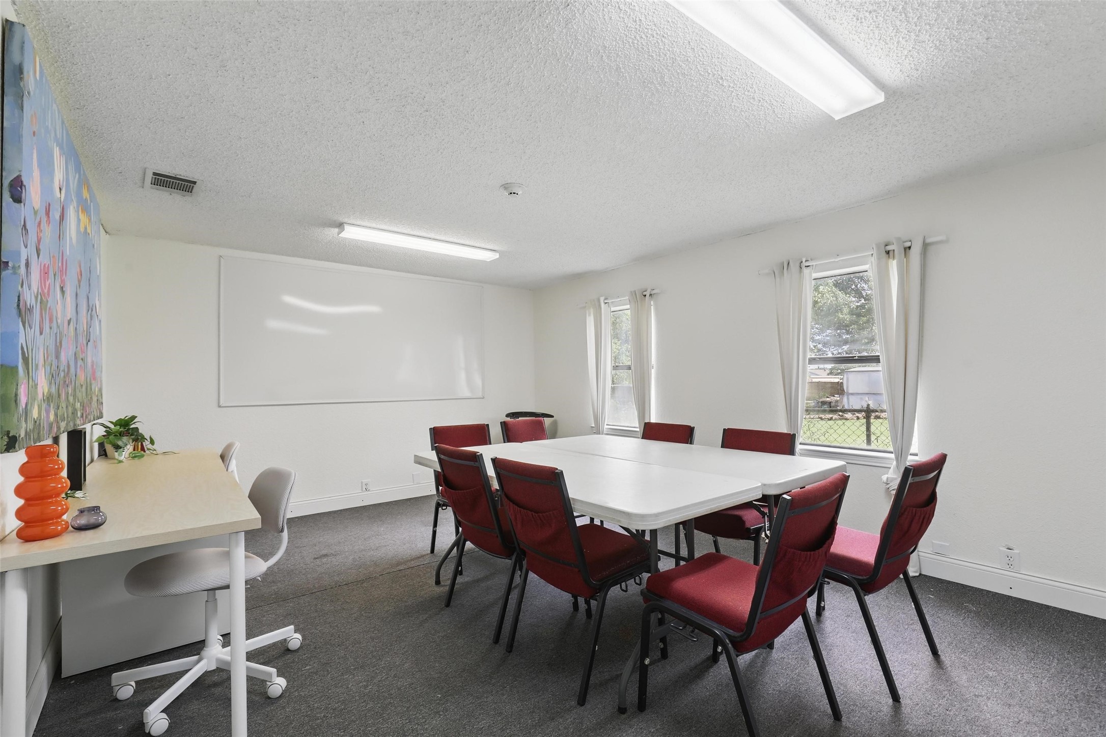 1915 N Wilhite Street