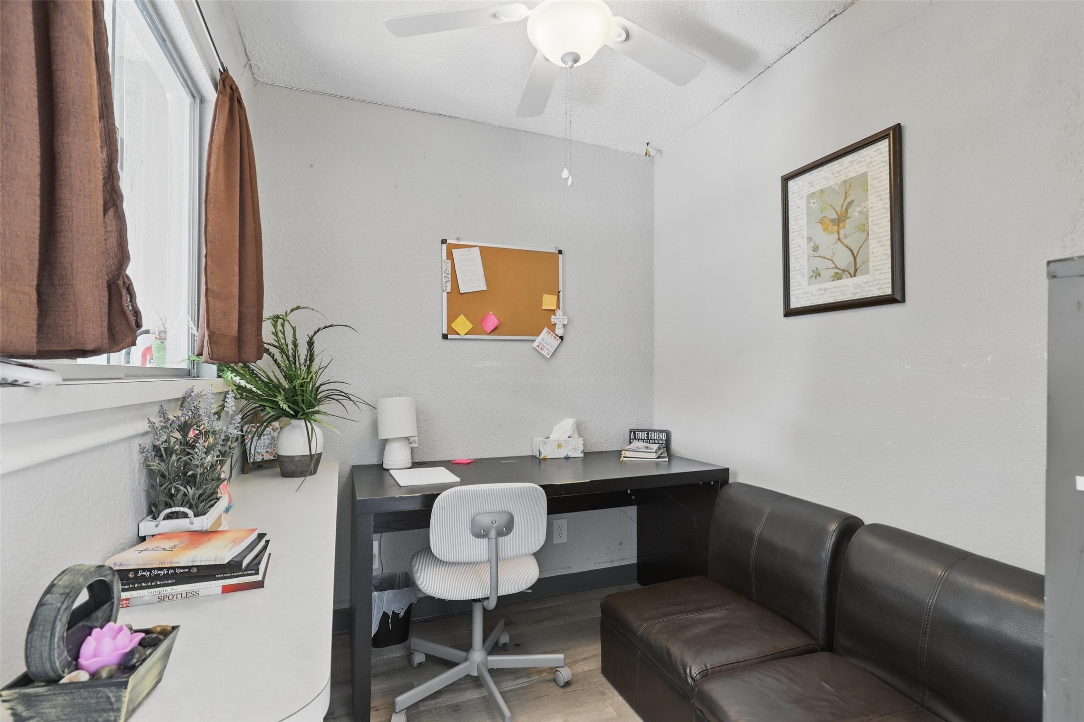 1915 N Wilhite Street