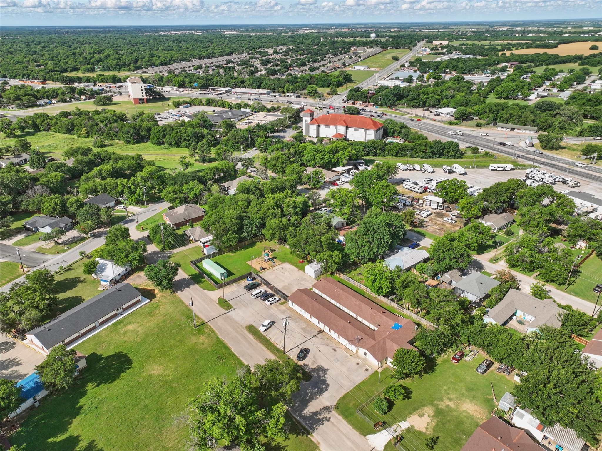 1915 N Wilhite Street