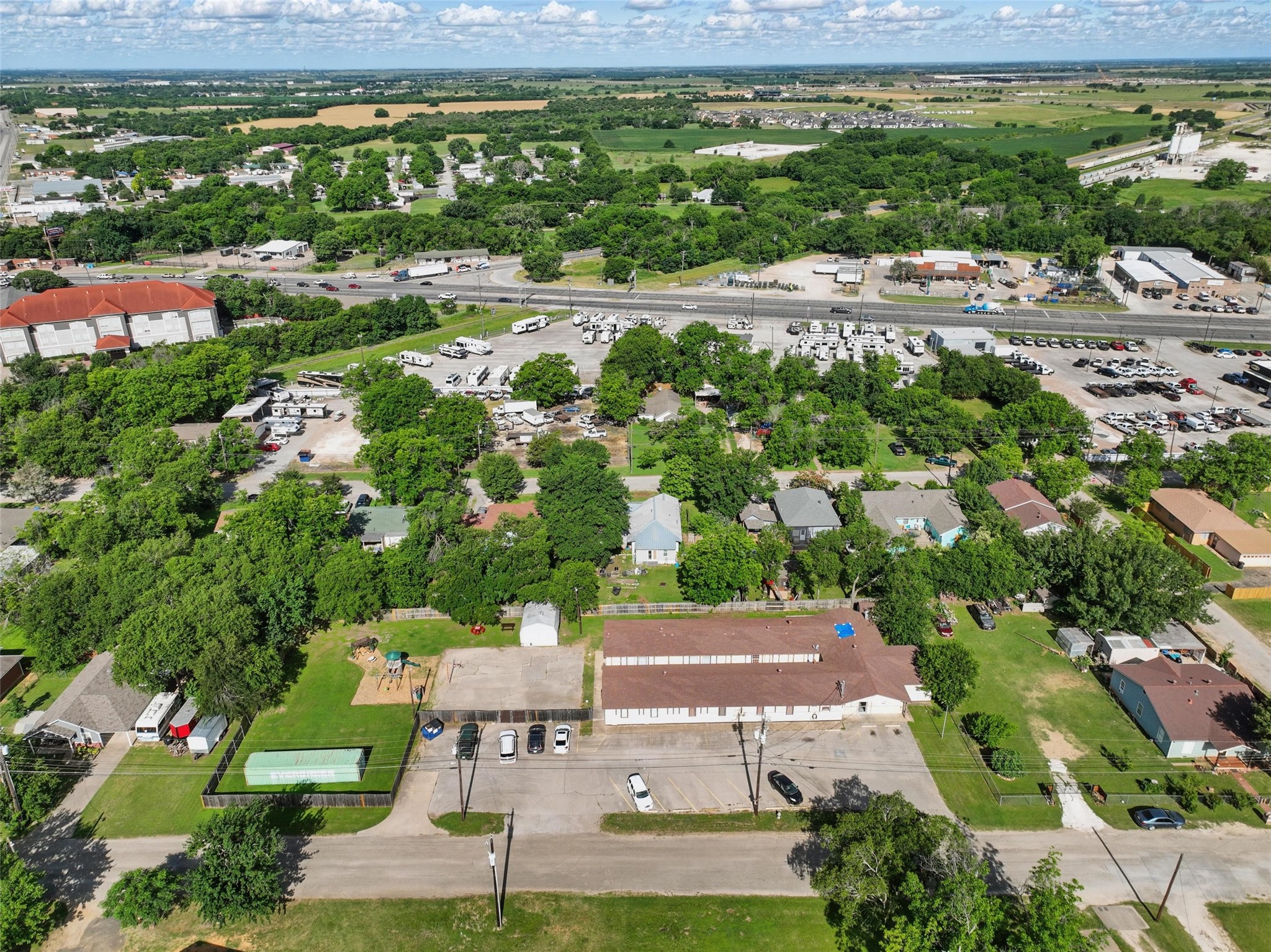 1915 N Wilhite Street