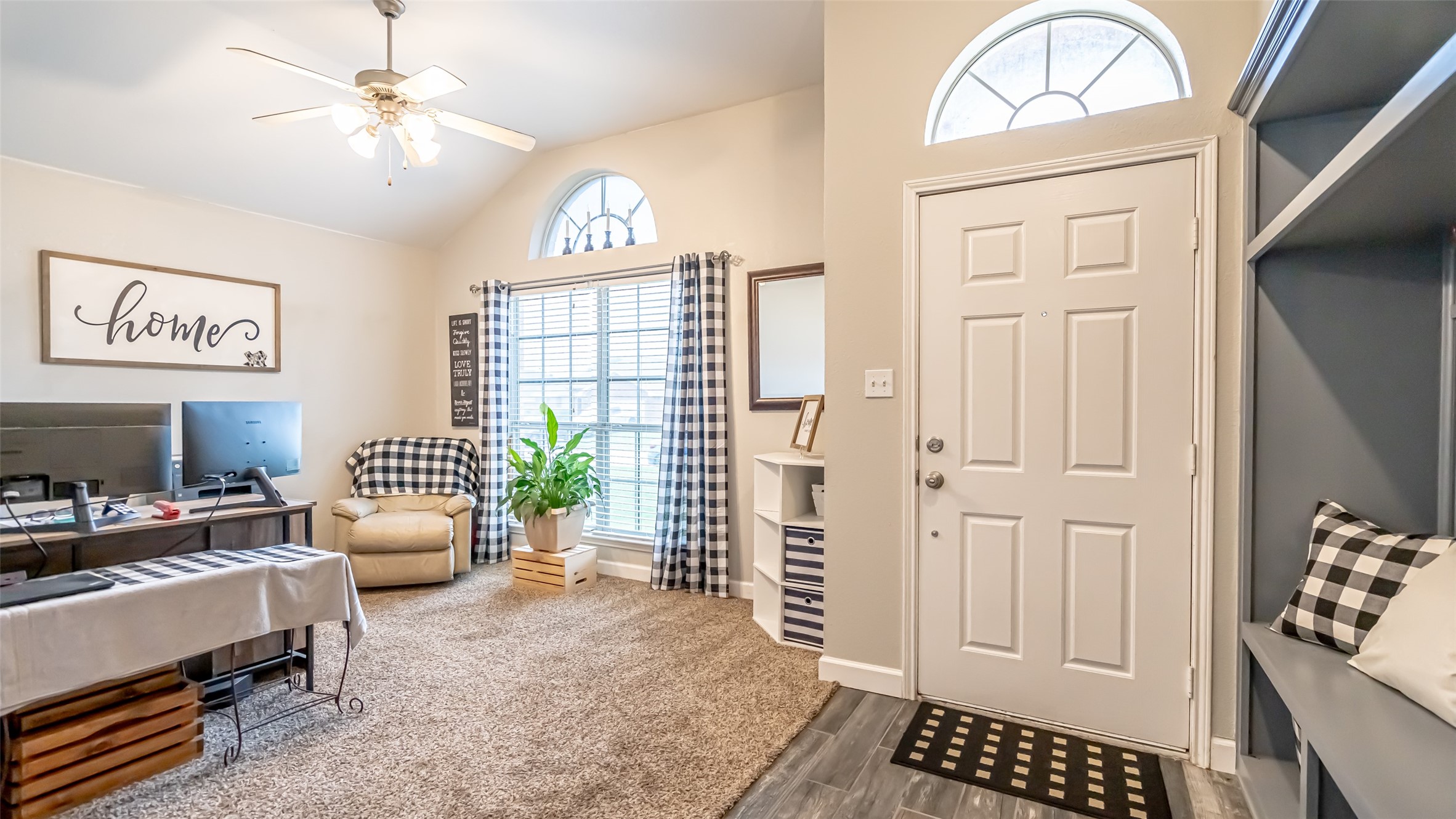 1228 Meadow Glen