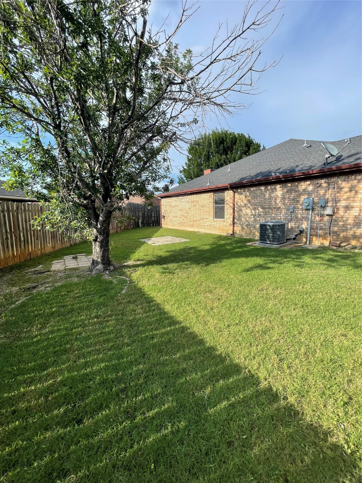 1228 Meadow Glen