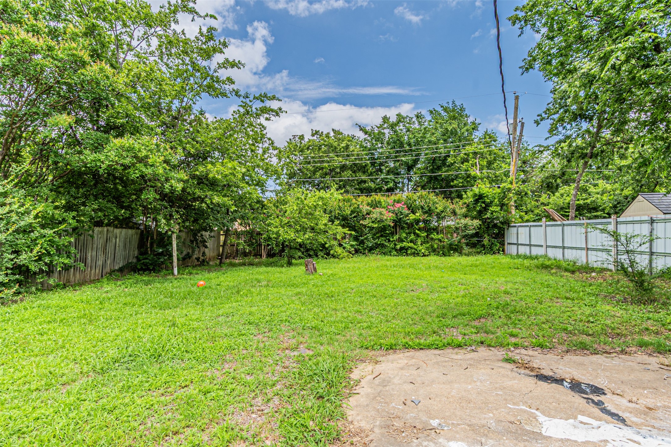 704 N Ray Street