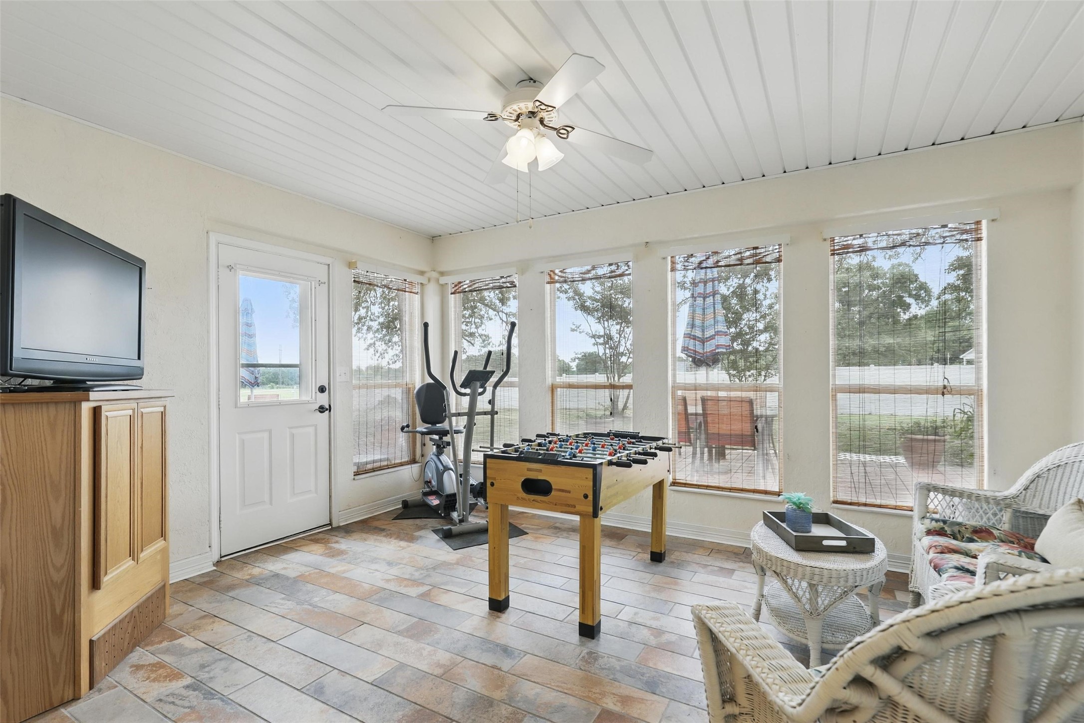 9816 County Road 603c