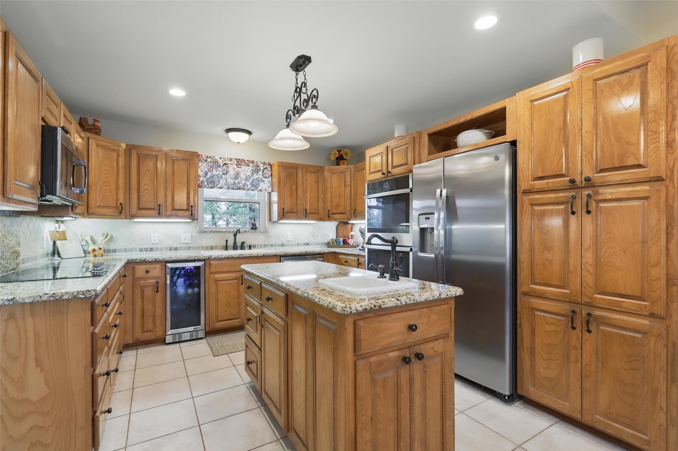 9816 County Road 603c