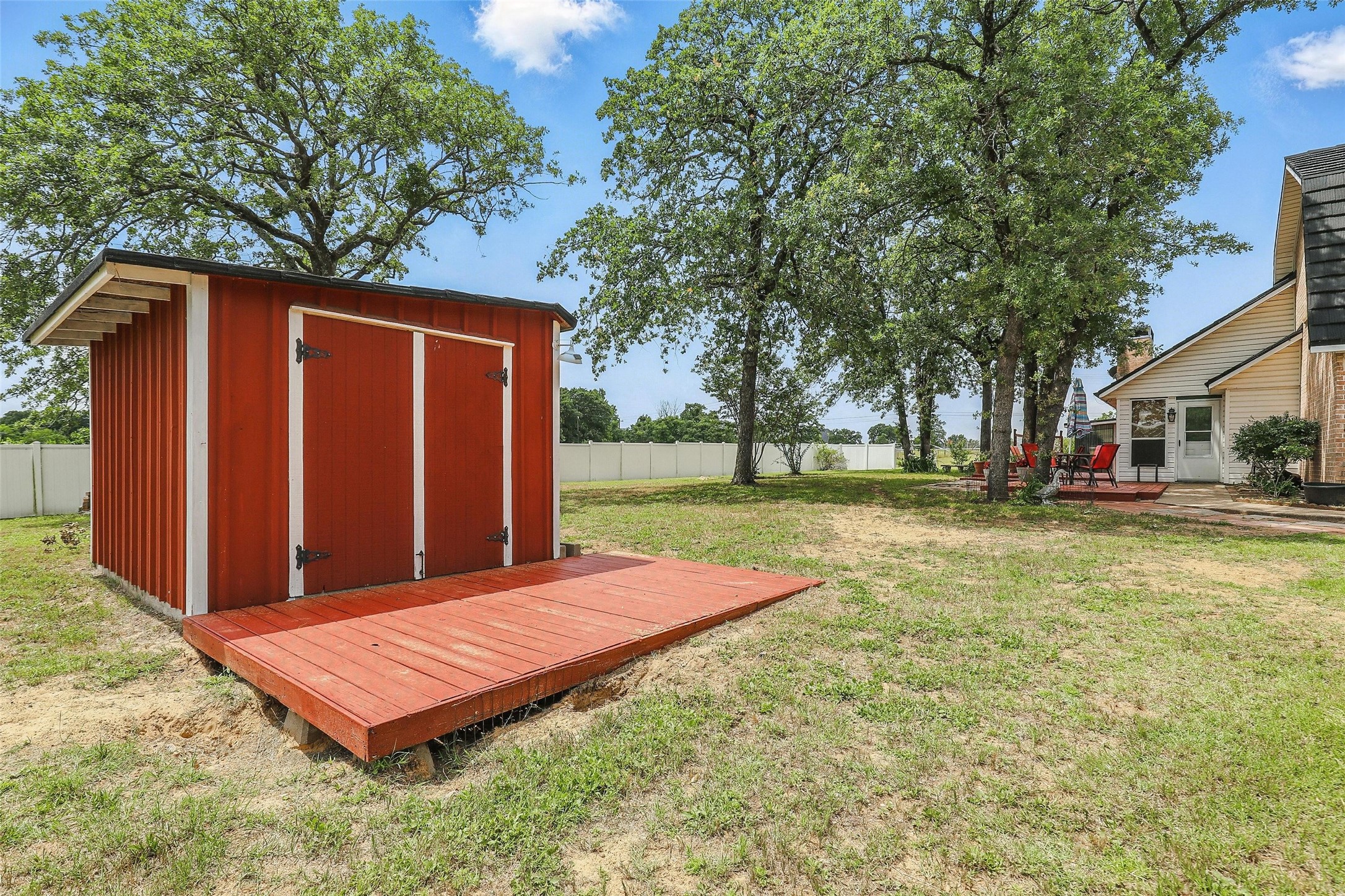 9816 County Road 603c