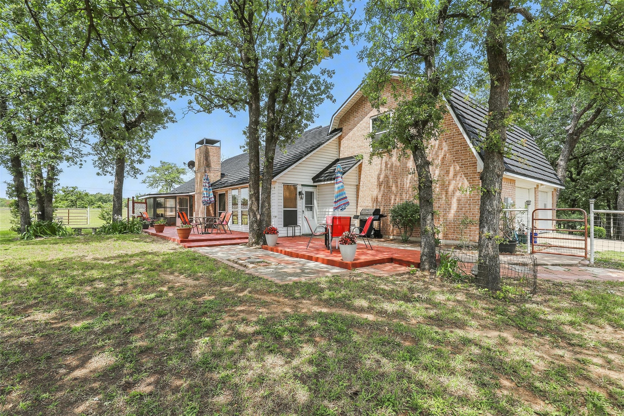 9816 County Road 603c