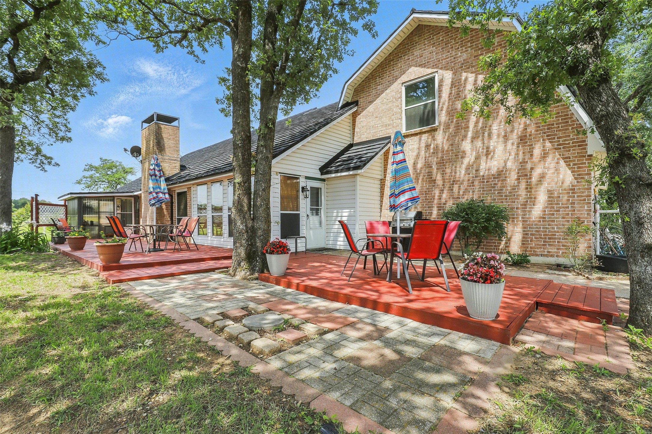 9816 County Road 603c