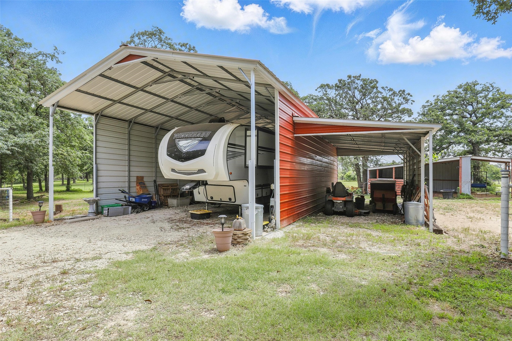 9816 County Road 603c