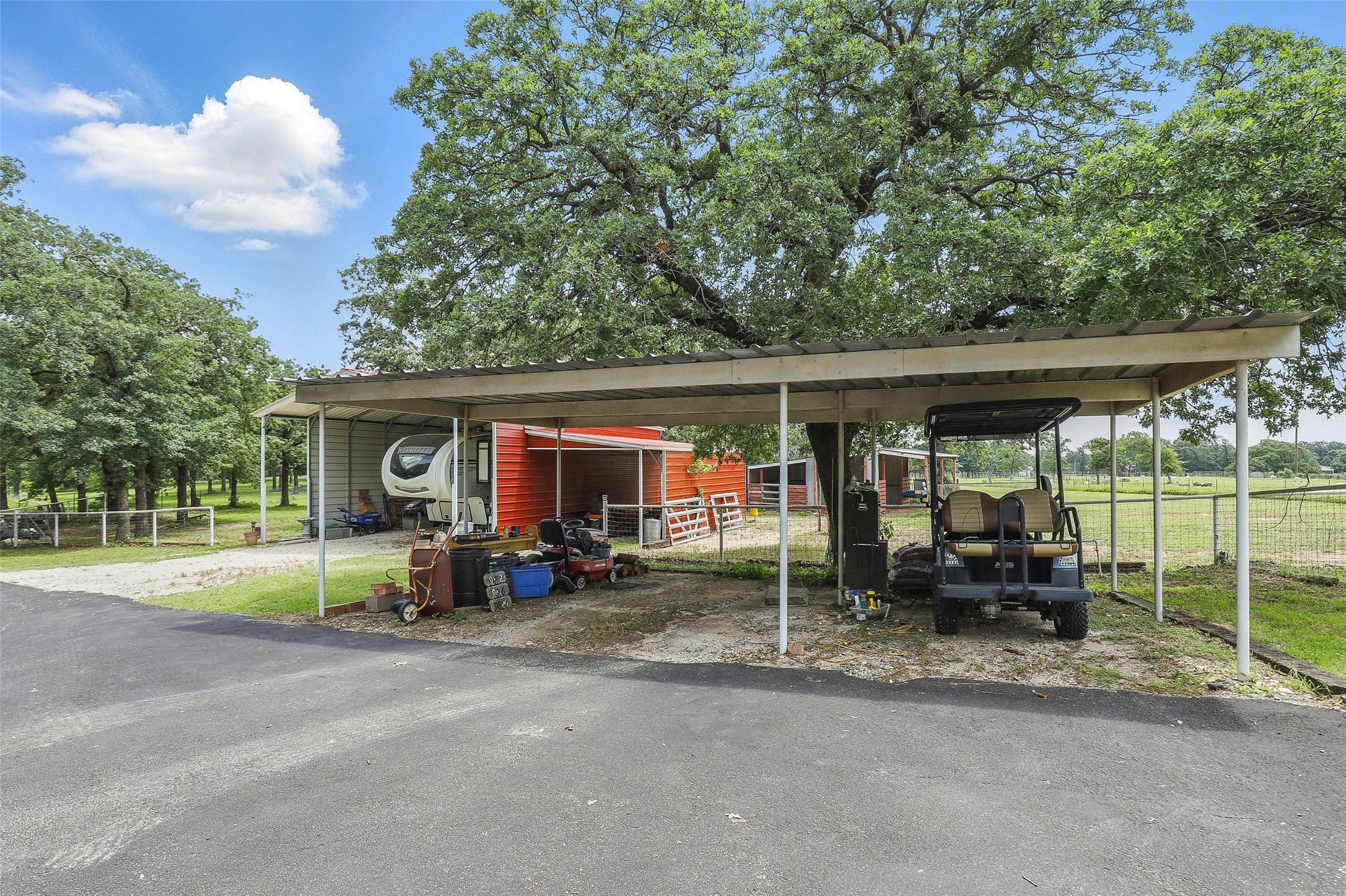 9816 County Road 603c