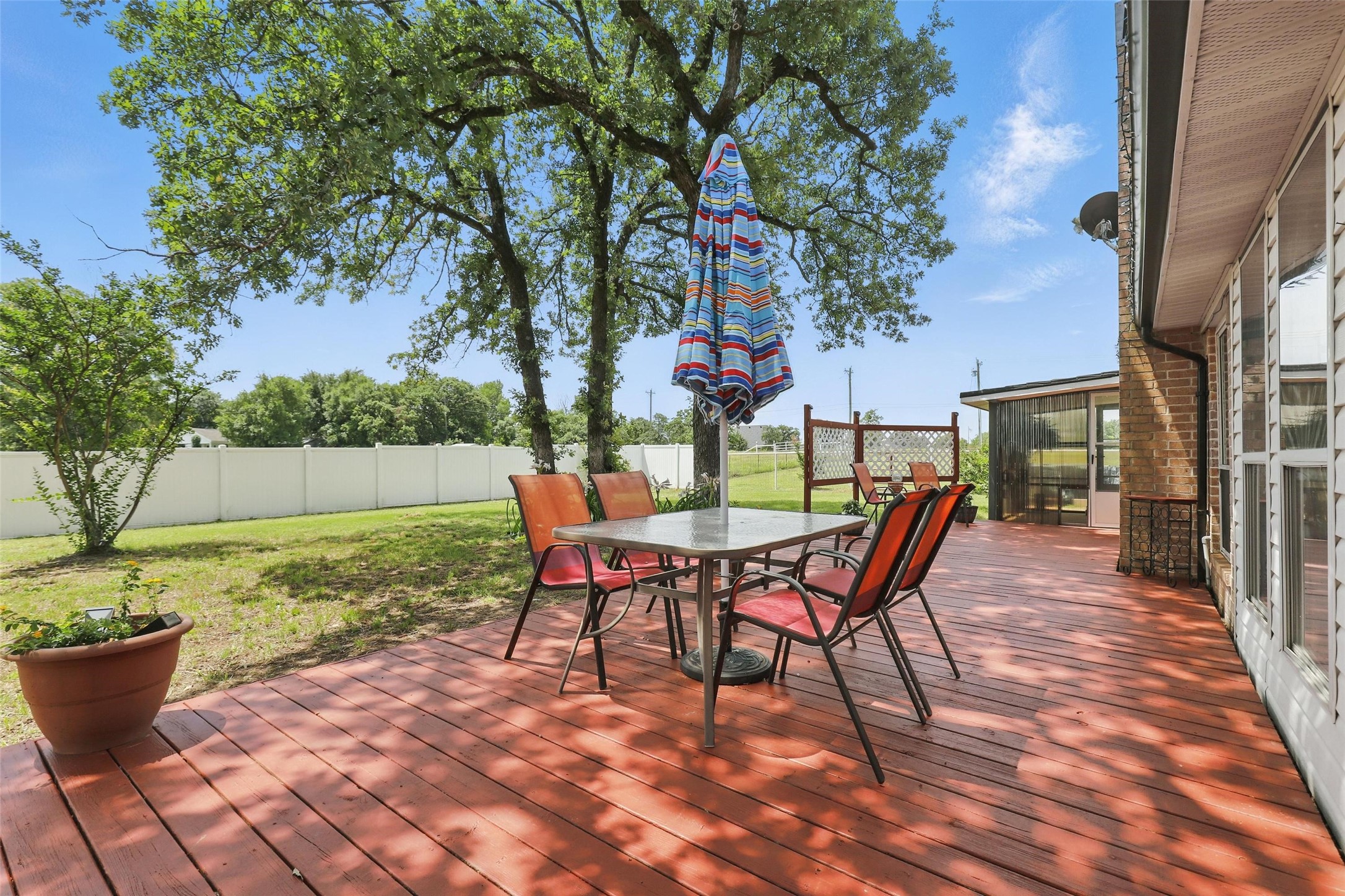 9816 County Road 603c