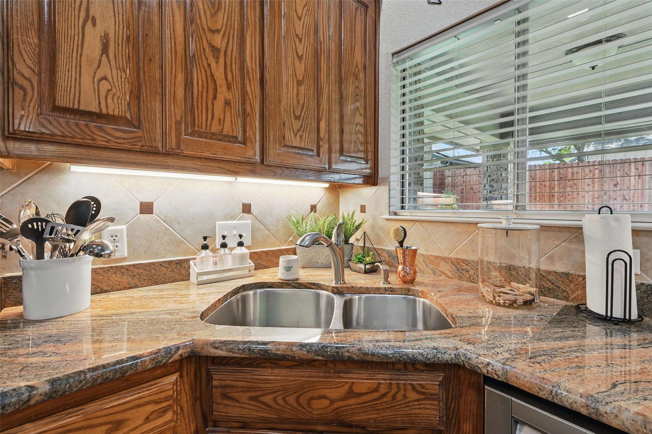 931 White Marlin Drive