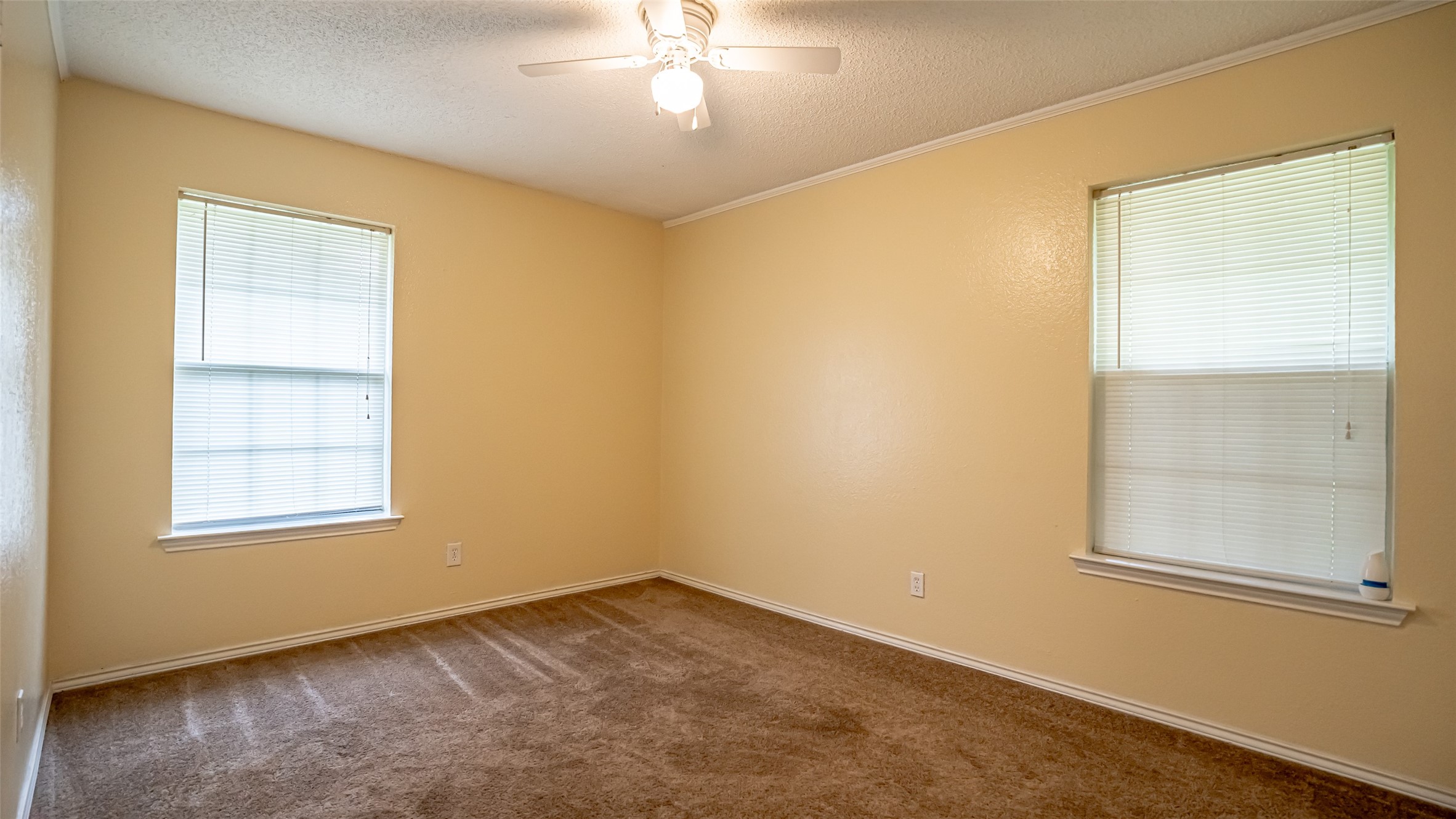 906 Pear Court