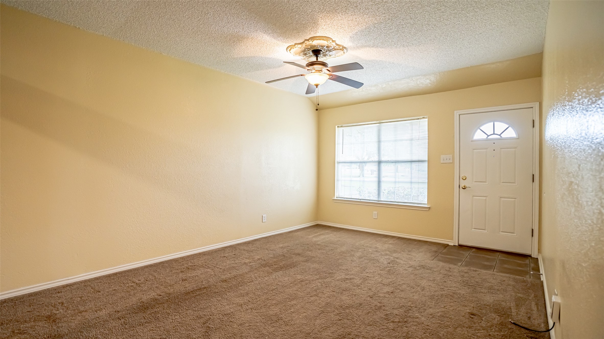 906 Pear Court