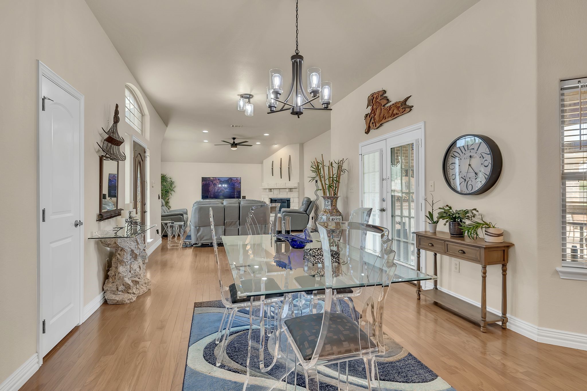 2309 E Emerald Bend Court