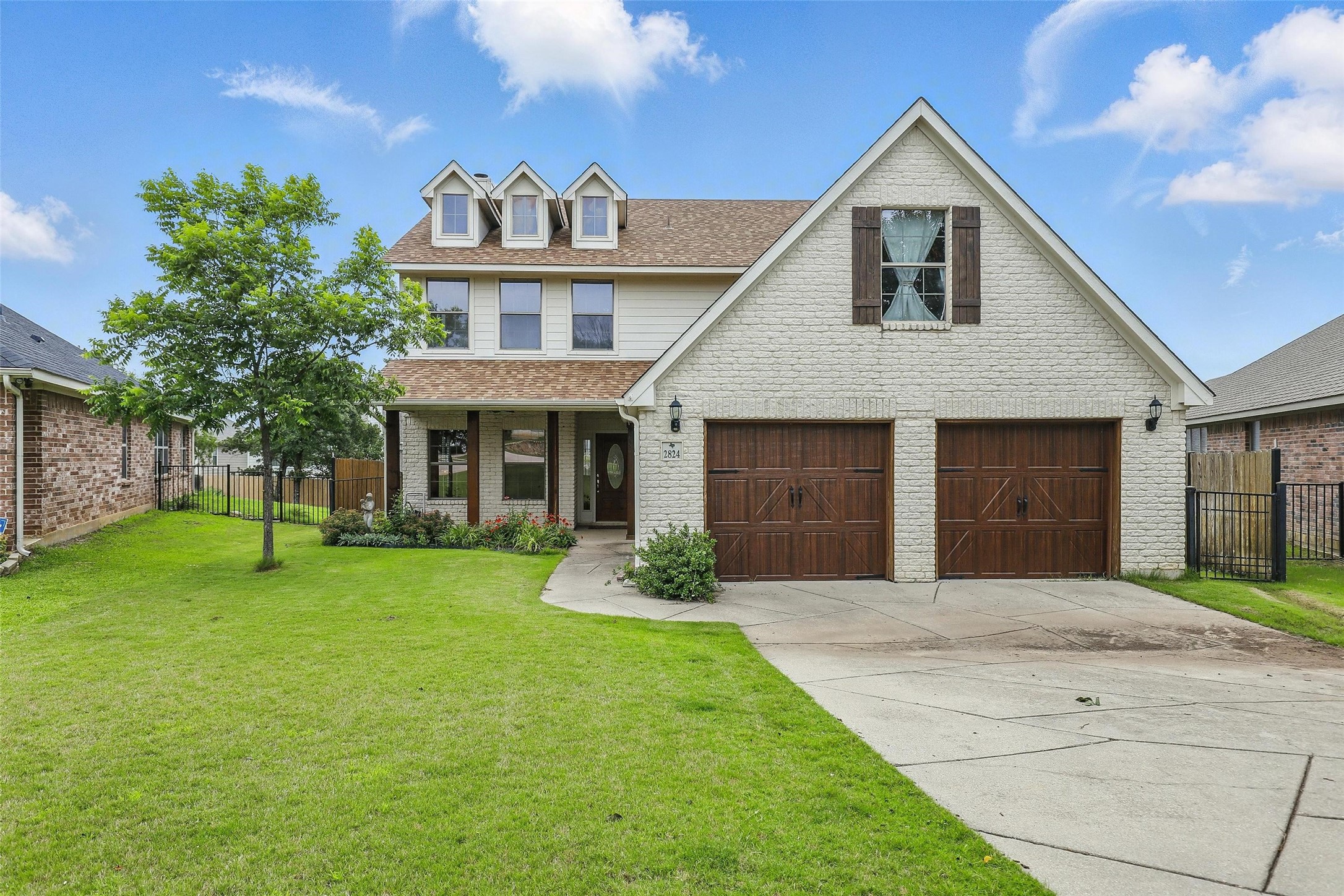 2824 Greenway Drive