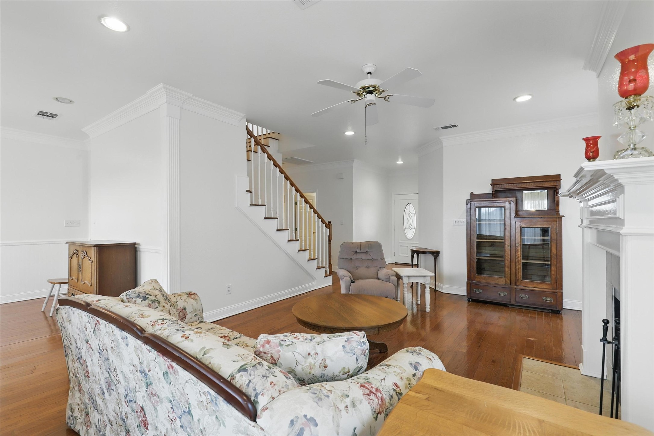 2824 Greenway Drive